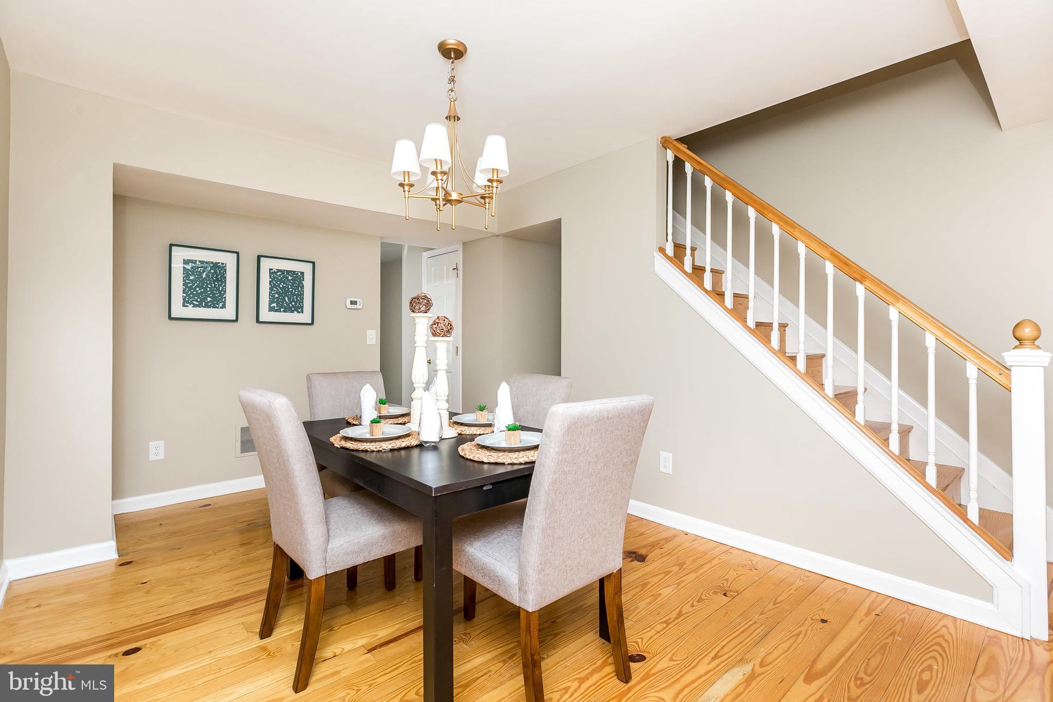 LOCUST POINT - Residential