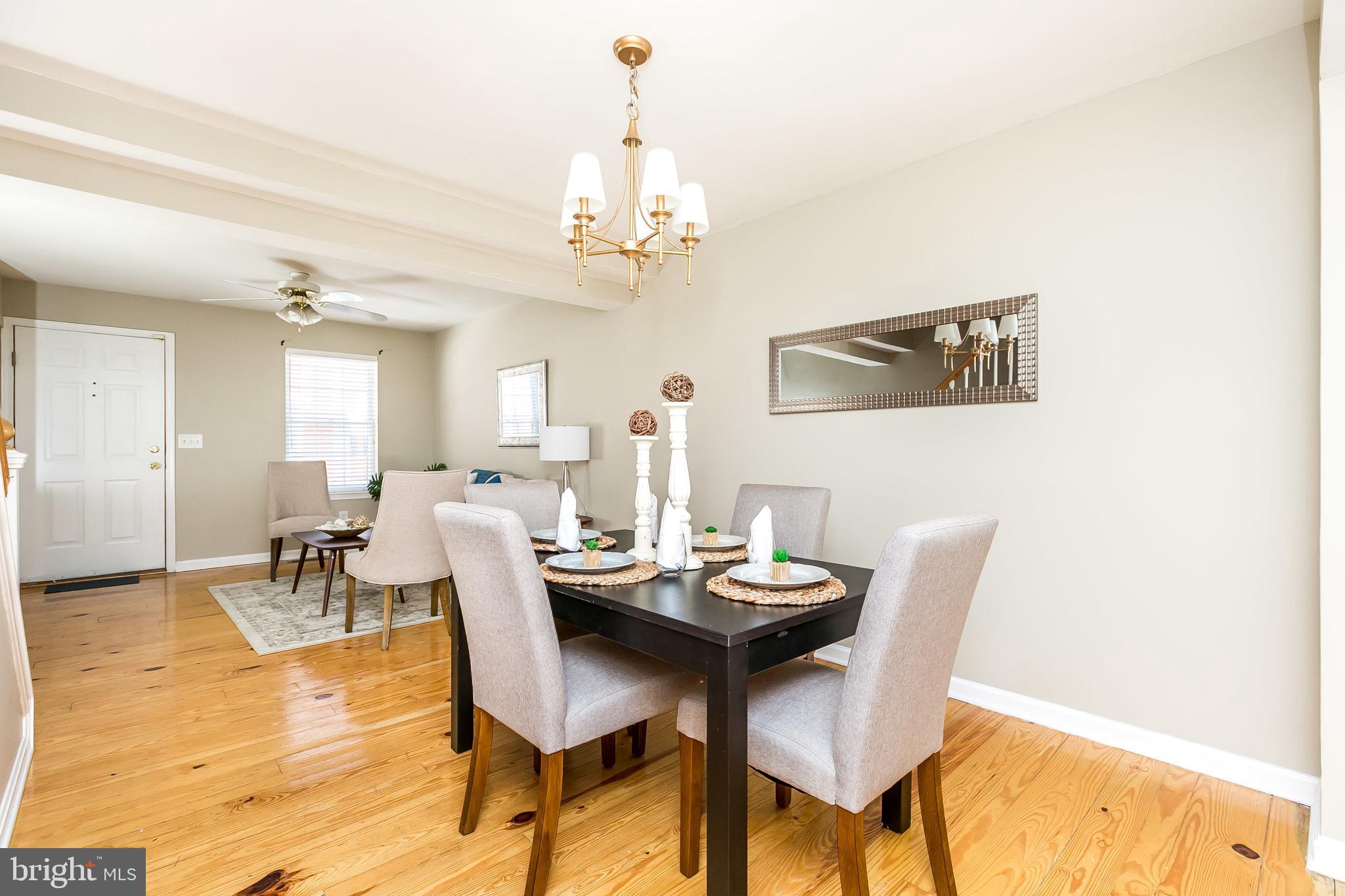 LOCUST POINT - Residential