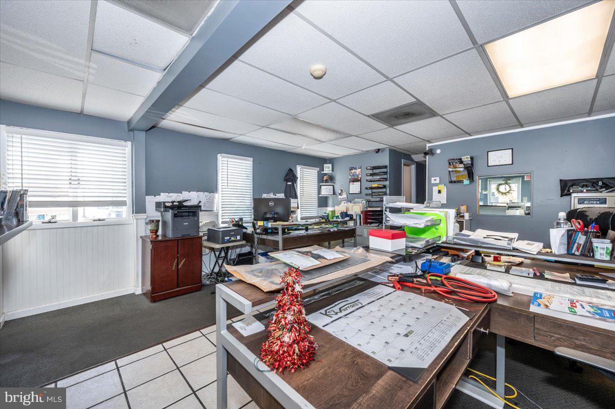 CHAMBERSBURG - Commercial Sale