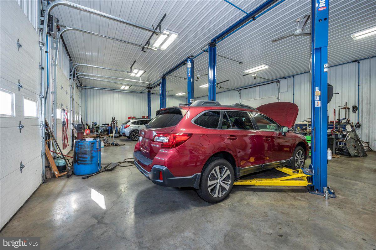 CHAMBERSBURG - Commercial Sale