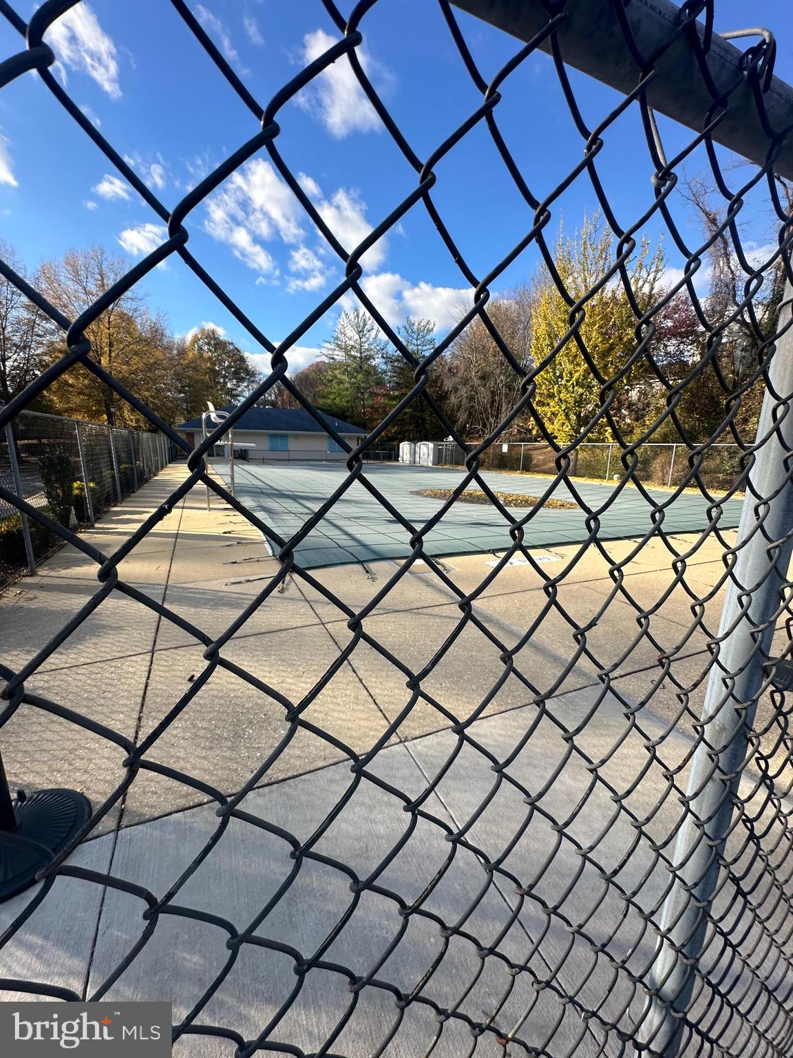 GLENSFORD CONDO - Residential Lease