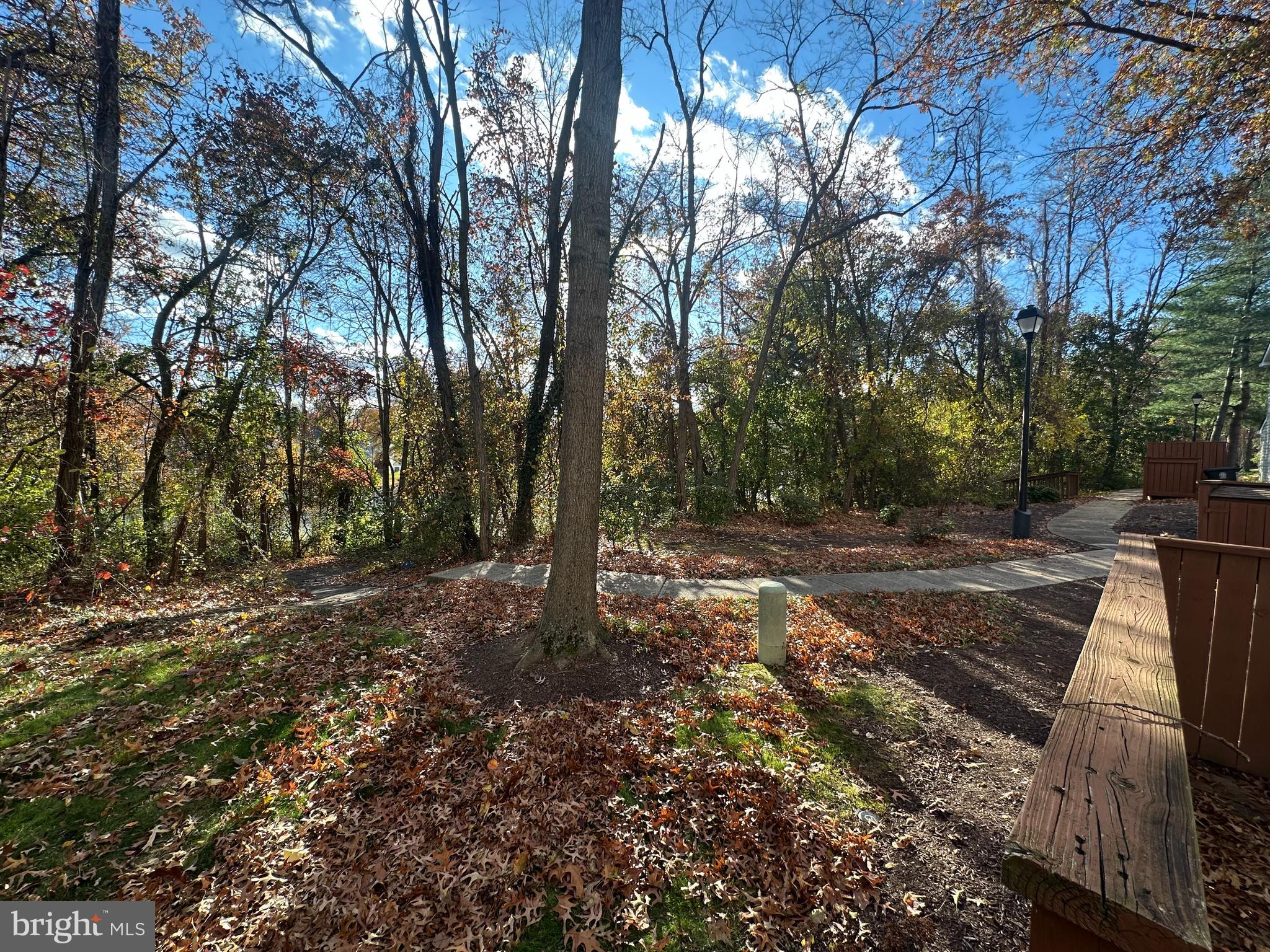 GLENSFORD CONDO - Residential Lease