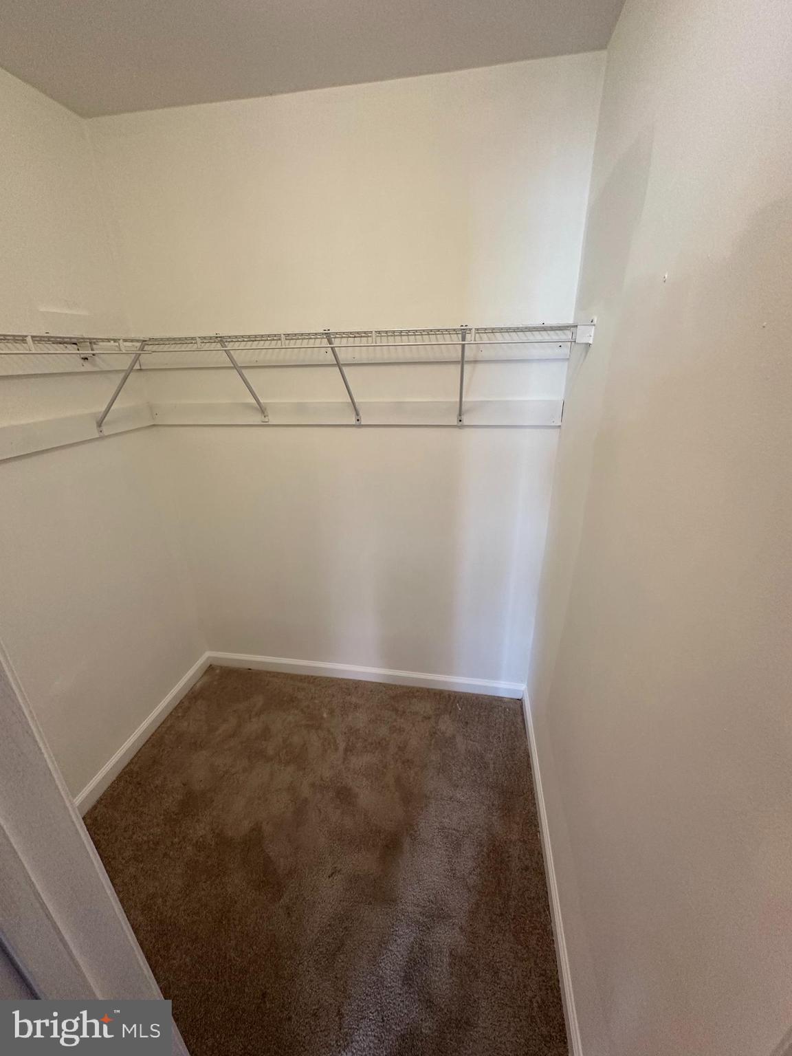 GLENSFORD CONDO - Residential Lease