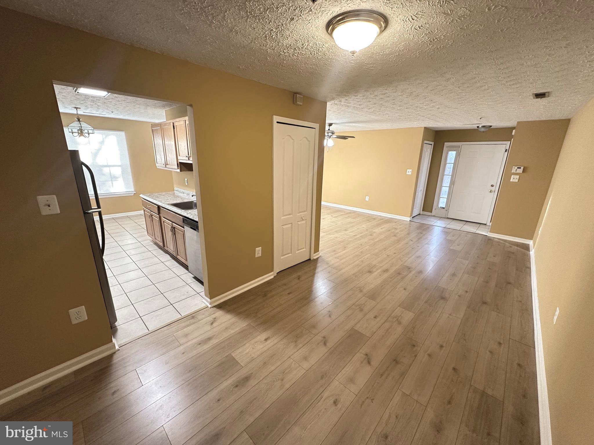 GLENSFORD CONDO - Residential Lease