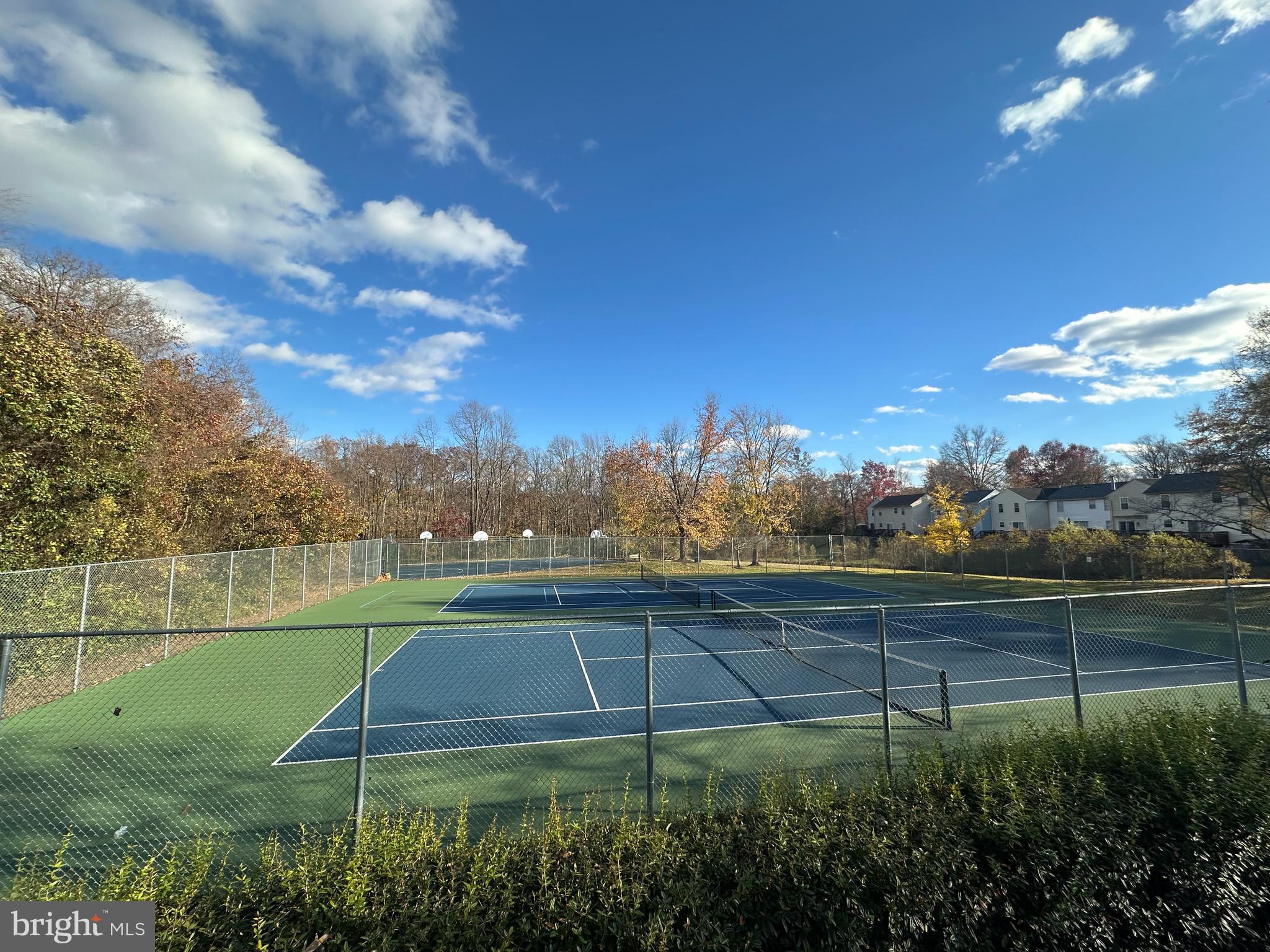 GLENSFORD CONDO - Residential Lease