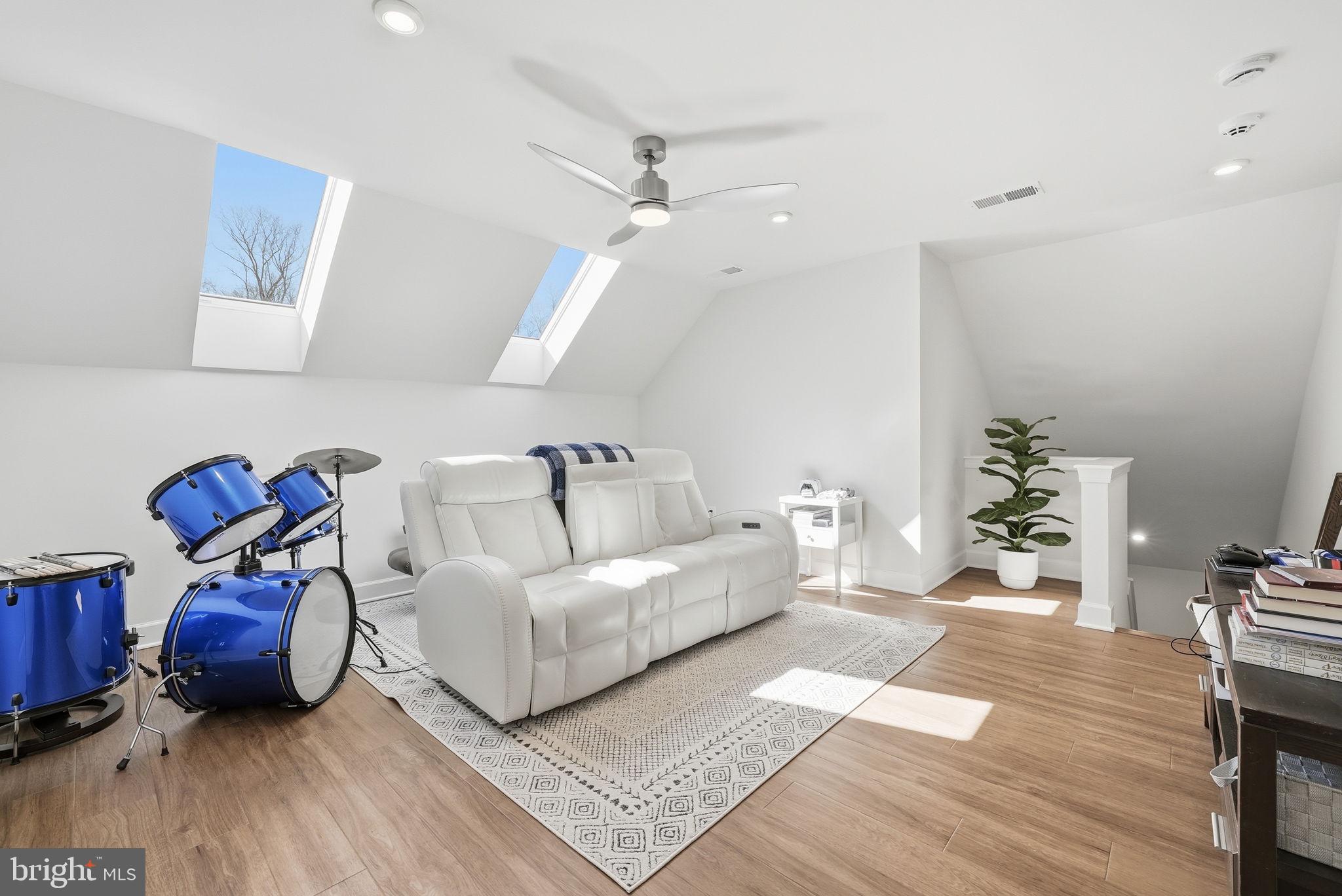 BIRCHWOOD AT BRAMBLETON - Residential