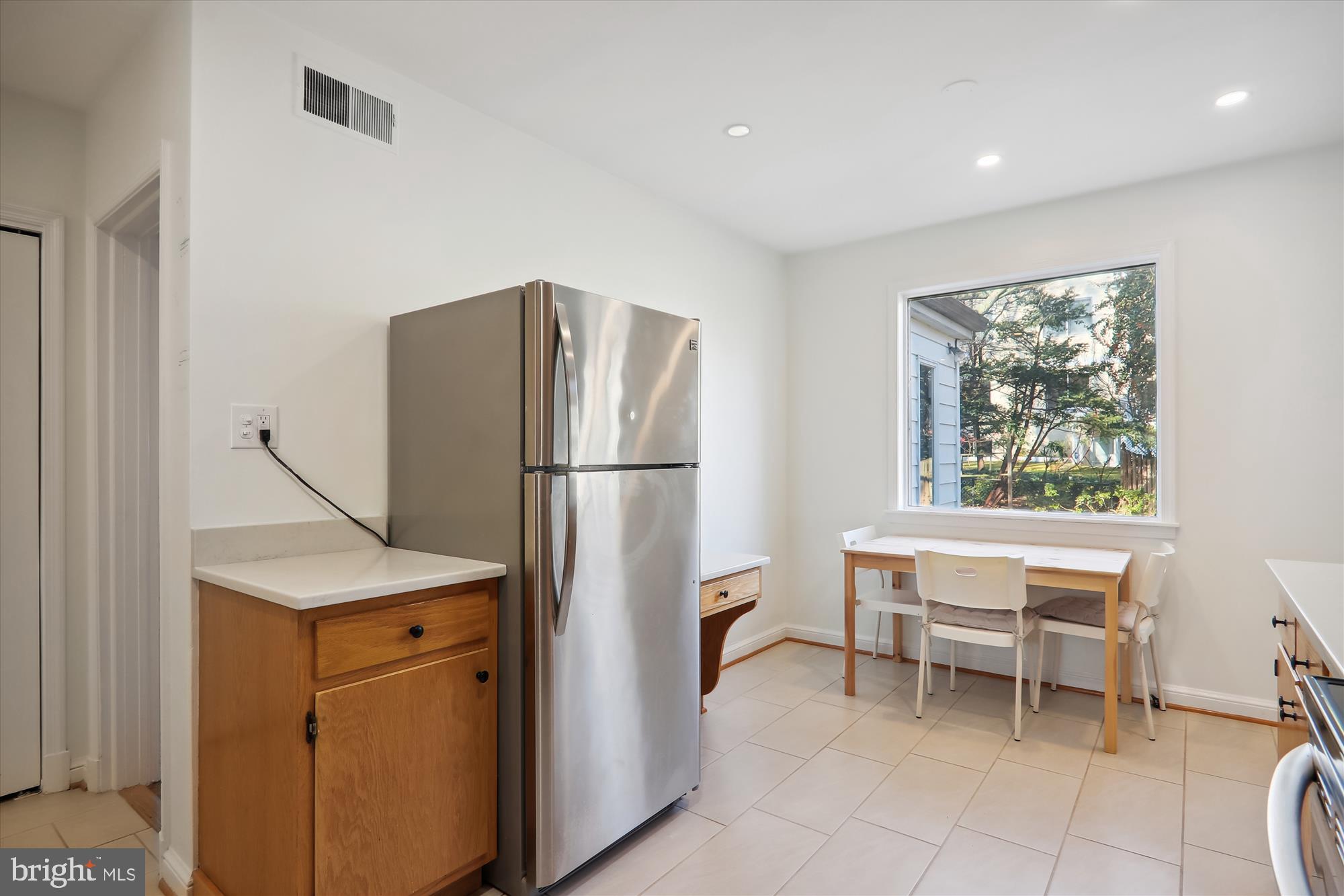 SOMERSET HEIGHTS - Residential Lease