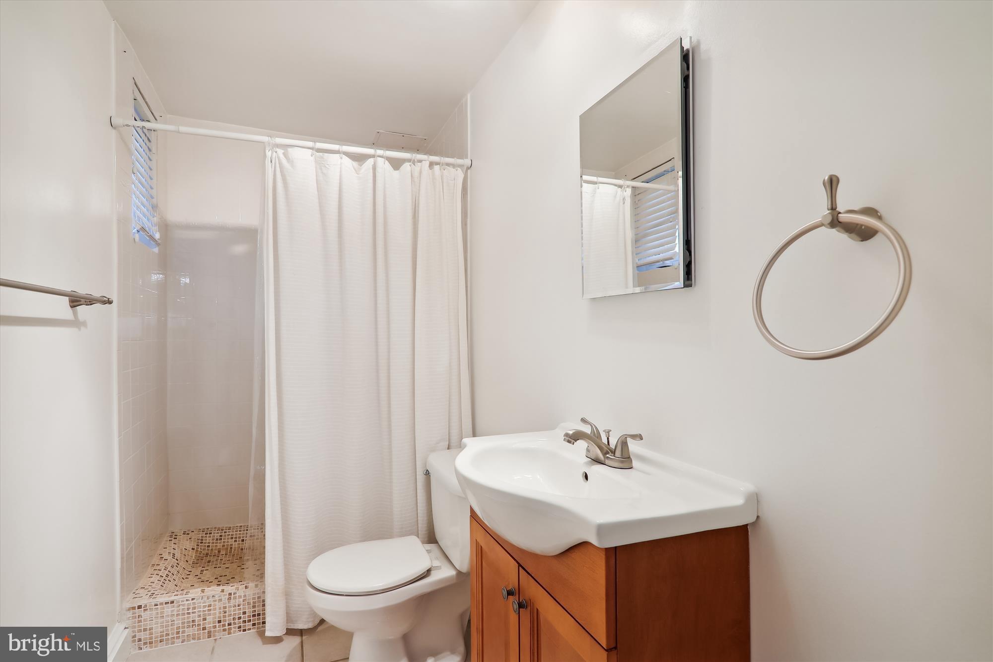 SOMERSET HEIGHTS - Residential Lease