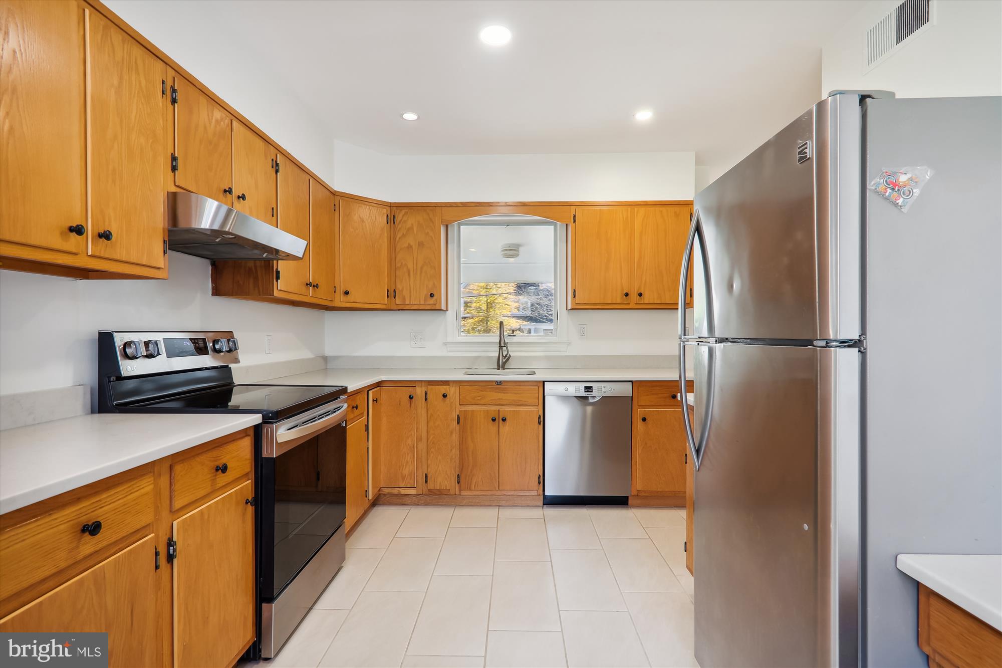 SOMERSET HEIGHTS - Residential Lease