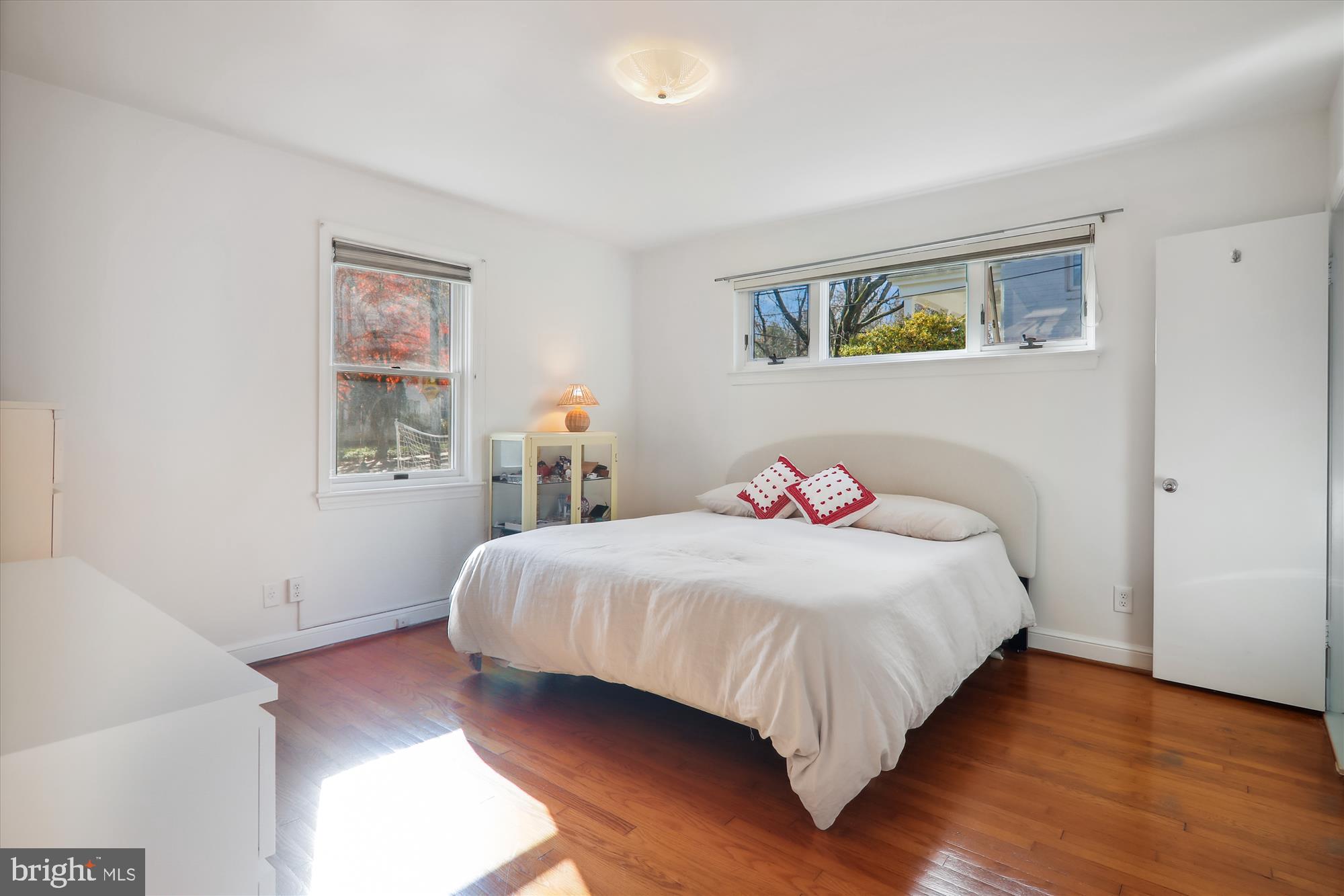 SOMERSET HEIGHTS - Residential Lease