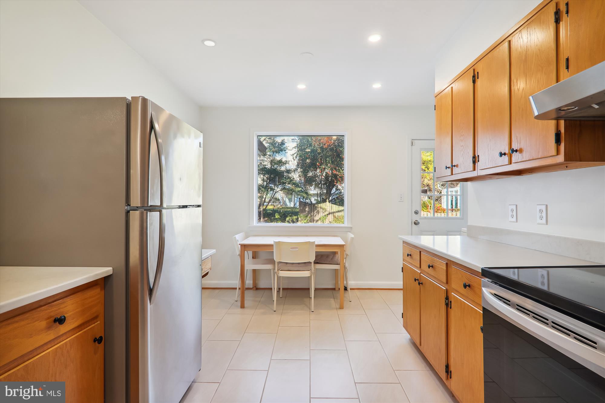 SOMERSET HEIGHTS - Residential Lease