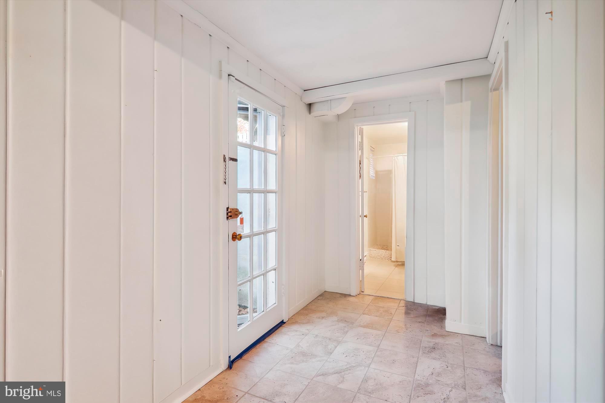 SOMERSET HEIGHTS - Residential Lease