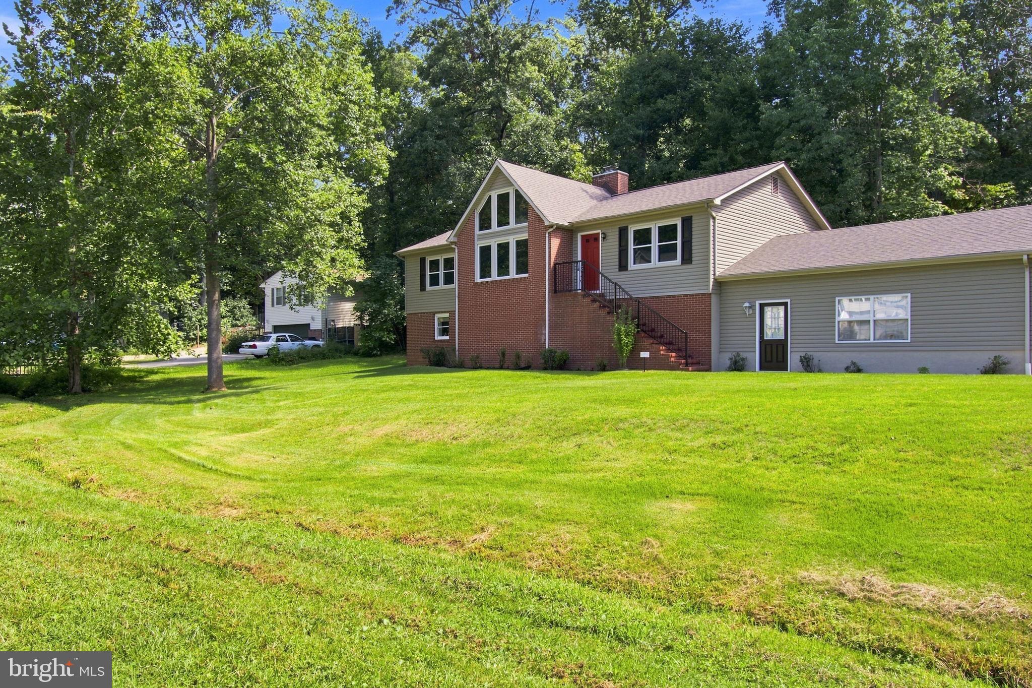 1000 COLUMBUS DRIVE