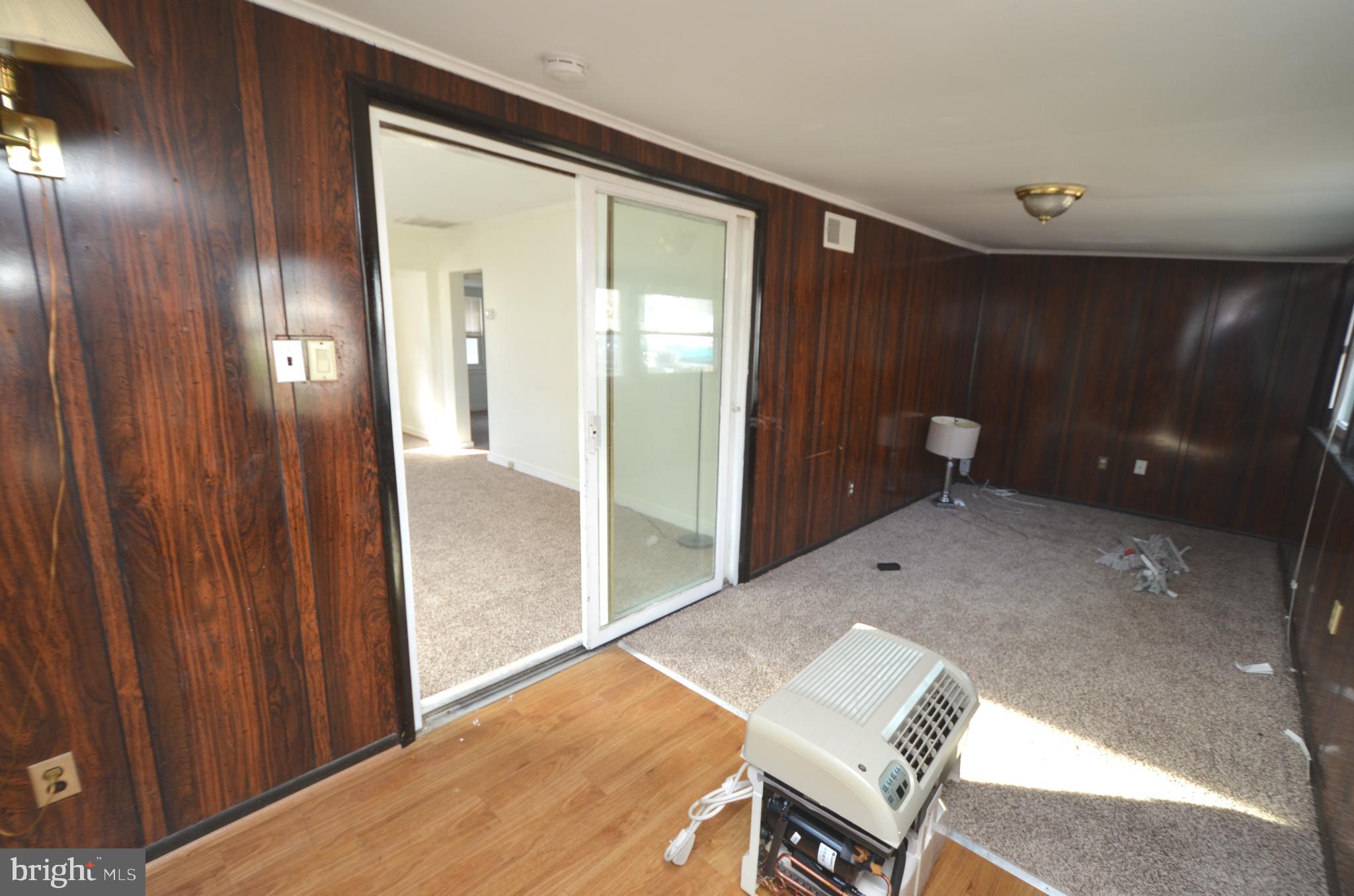 CEDARHURST ON THE BAY - Residential