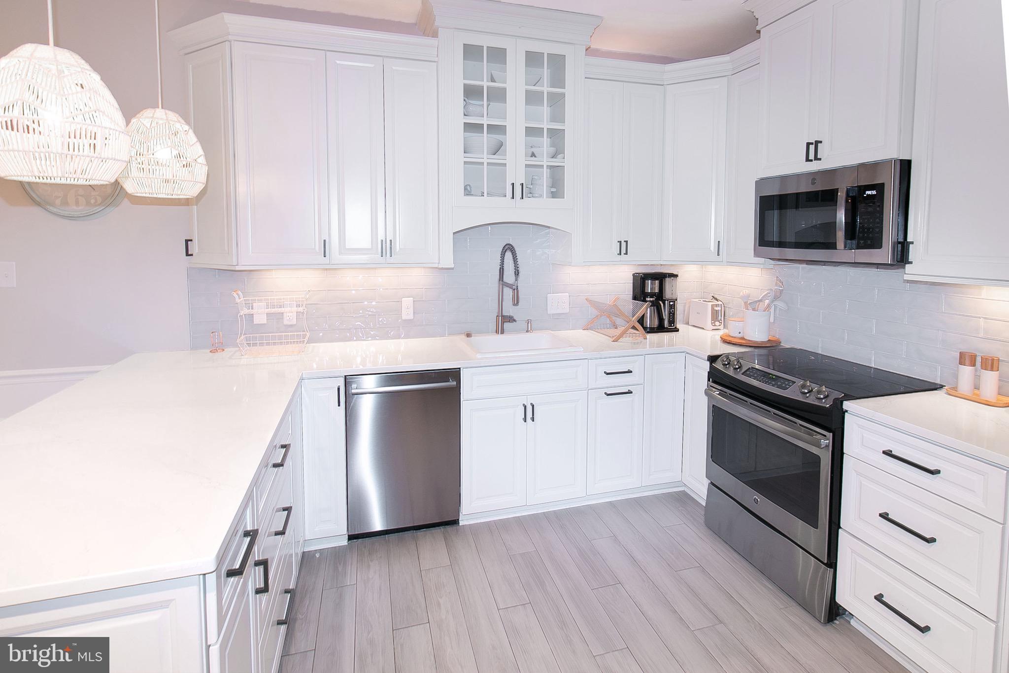 POPLAR TREE ESTATES - Residential