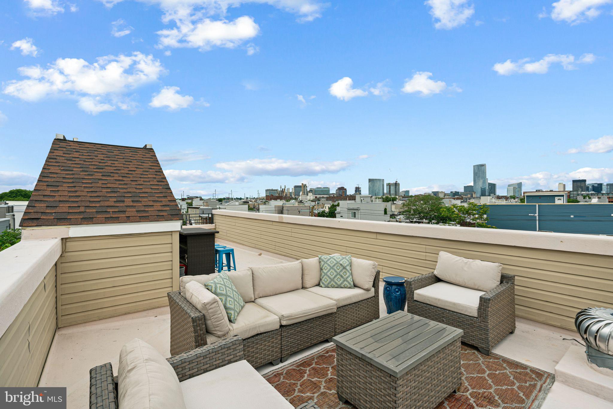 POINT BREEZE - Residential