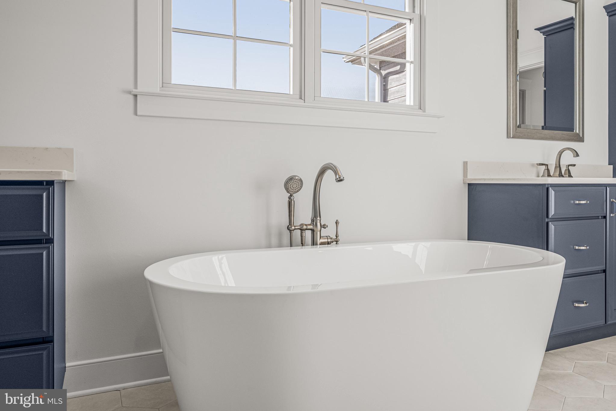 FALLING GREEN - Residential