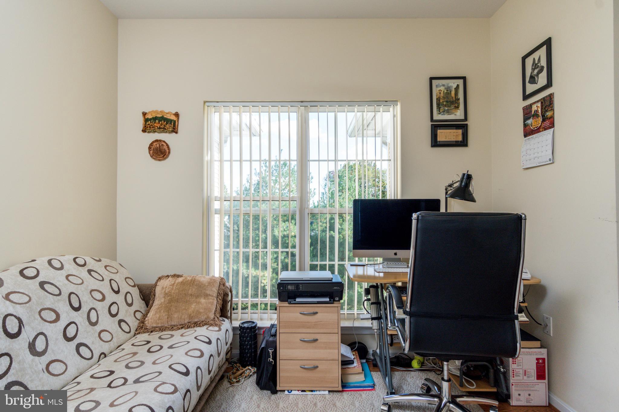 BROOKSTONE - Residential