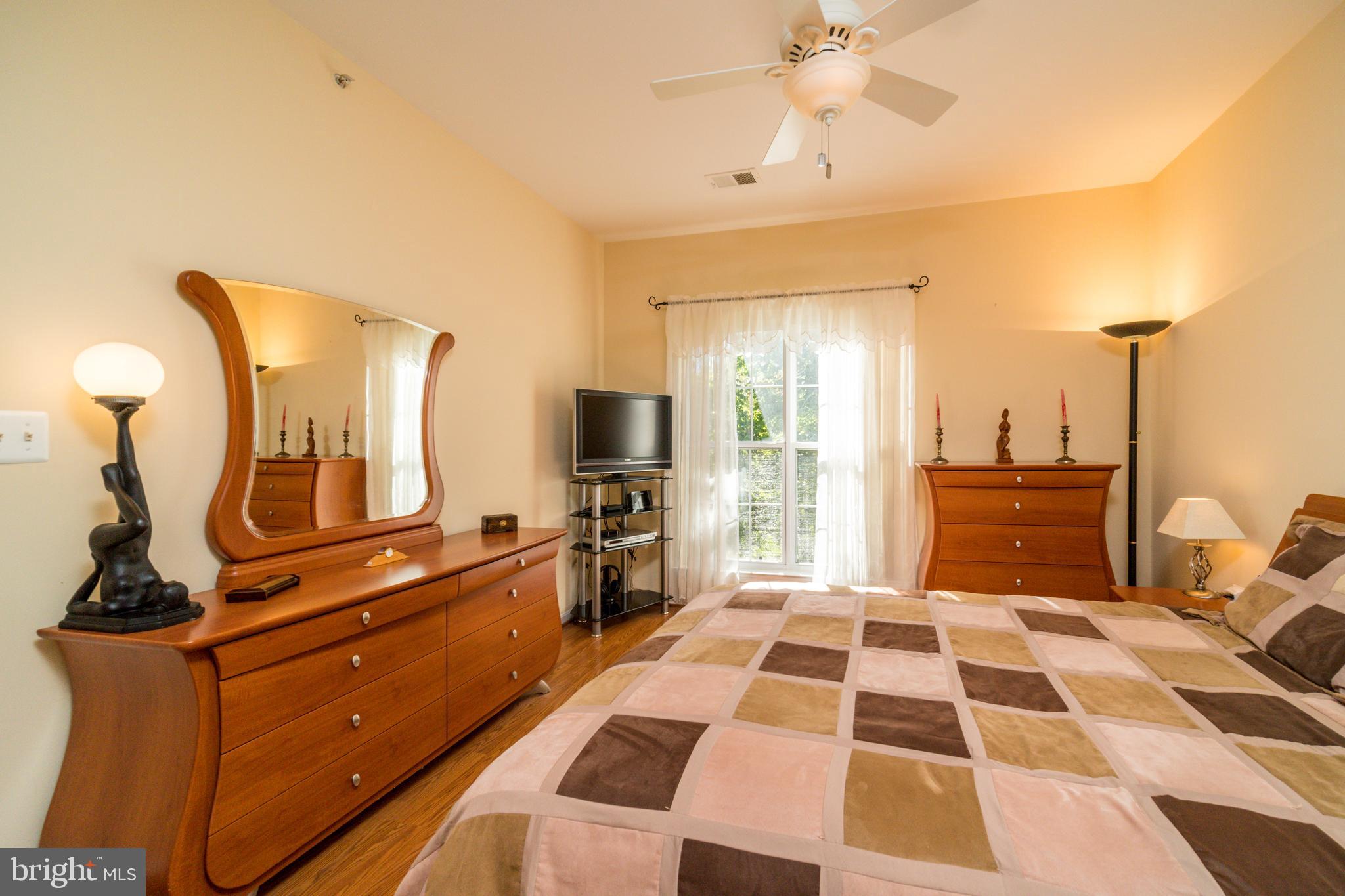 BROOKSTONE - Residential