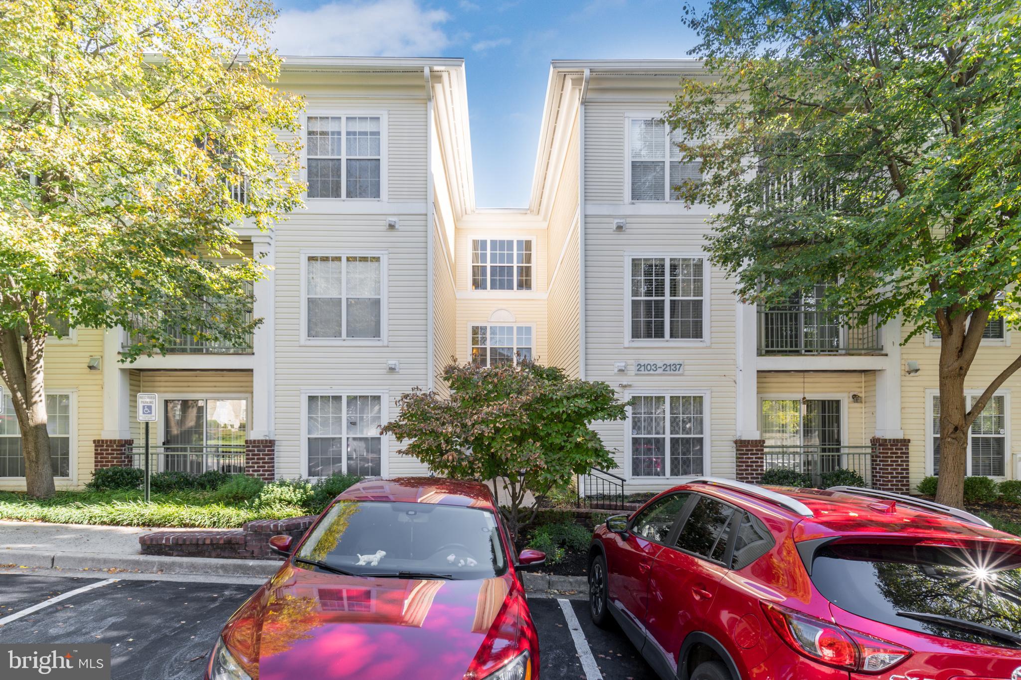 BROOKSTONE - Residential