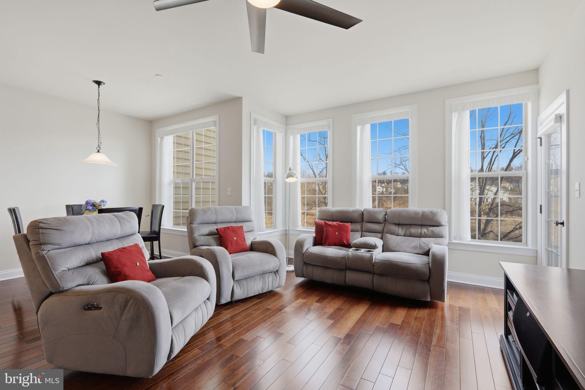 CREEKSIDEATBYERSSTAT - Residential