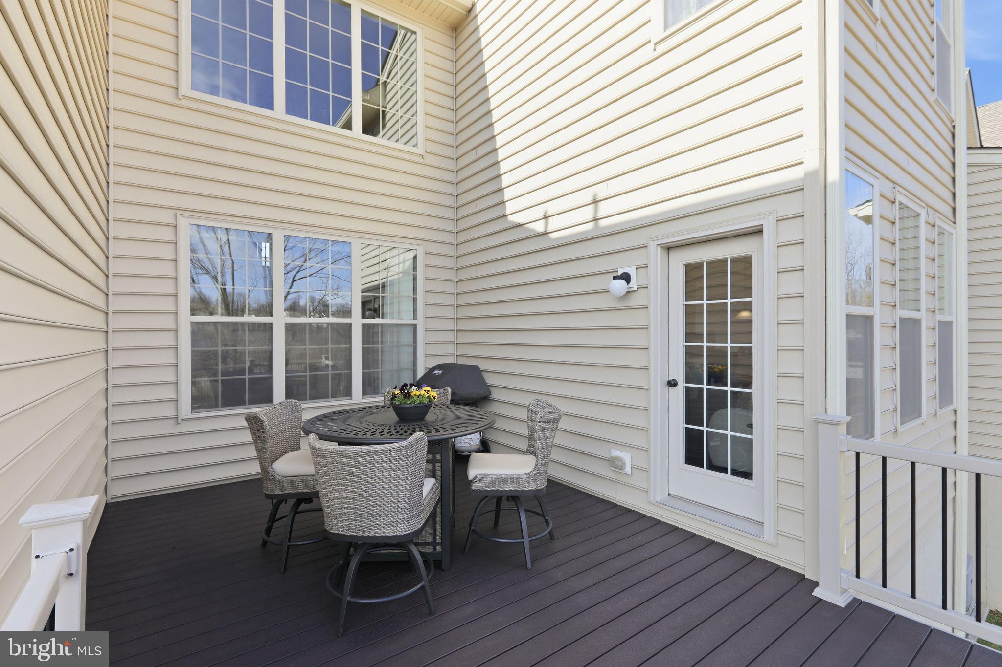 CREEKSIDEATBYERSSTAT - Residential