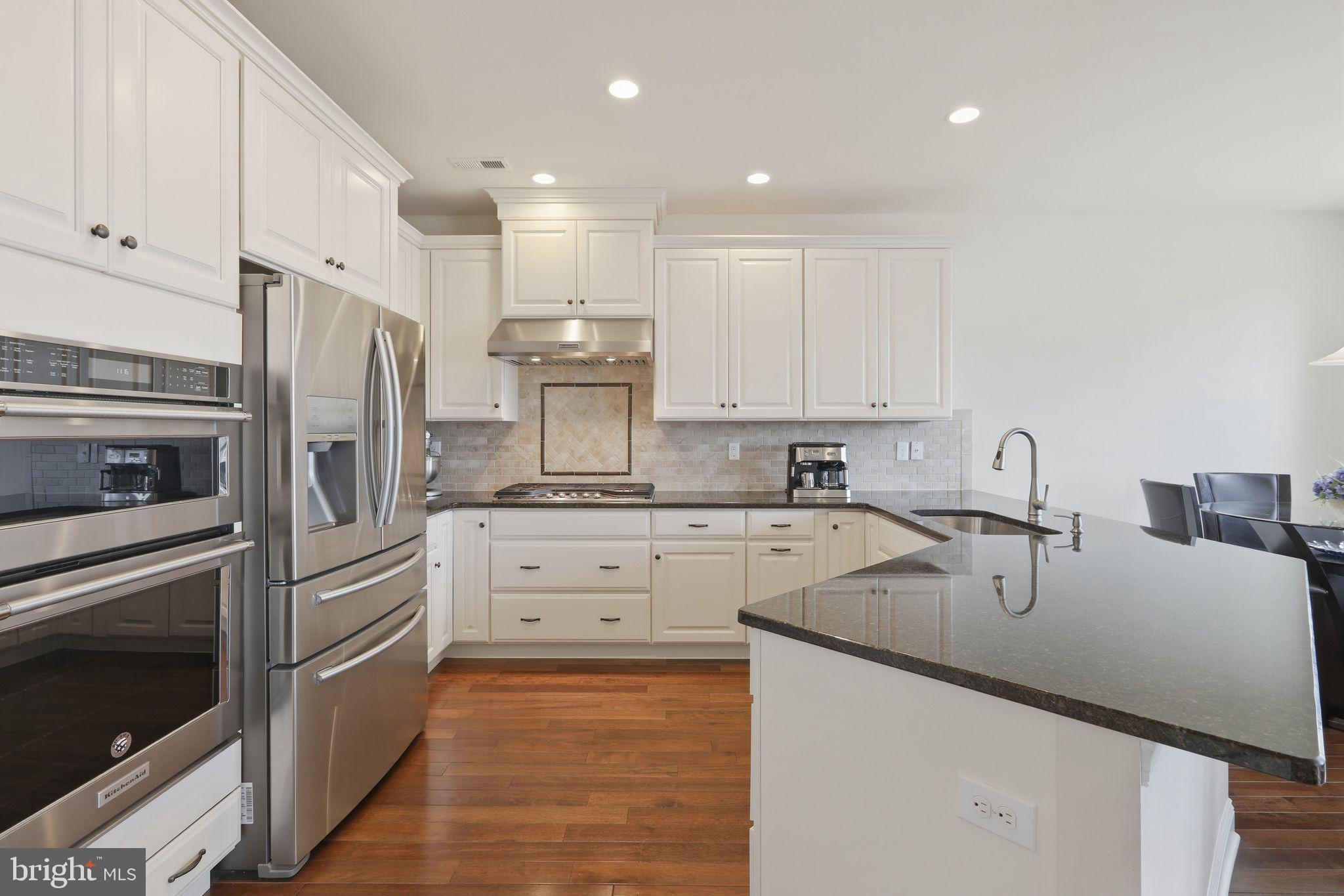 CREEKSIDEATBYERSSTAT - Residential