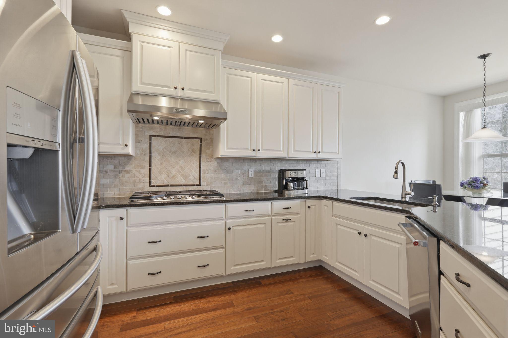 CREEKSIDEATBYERSSTAT - Residential