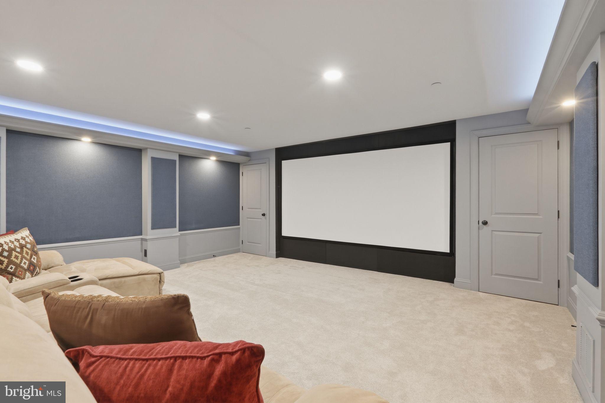 CREEKSIDEATBYERSSTAT - Residential