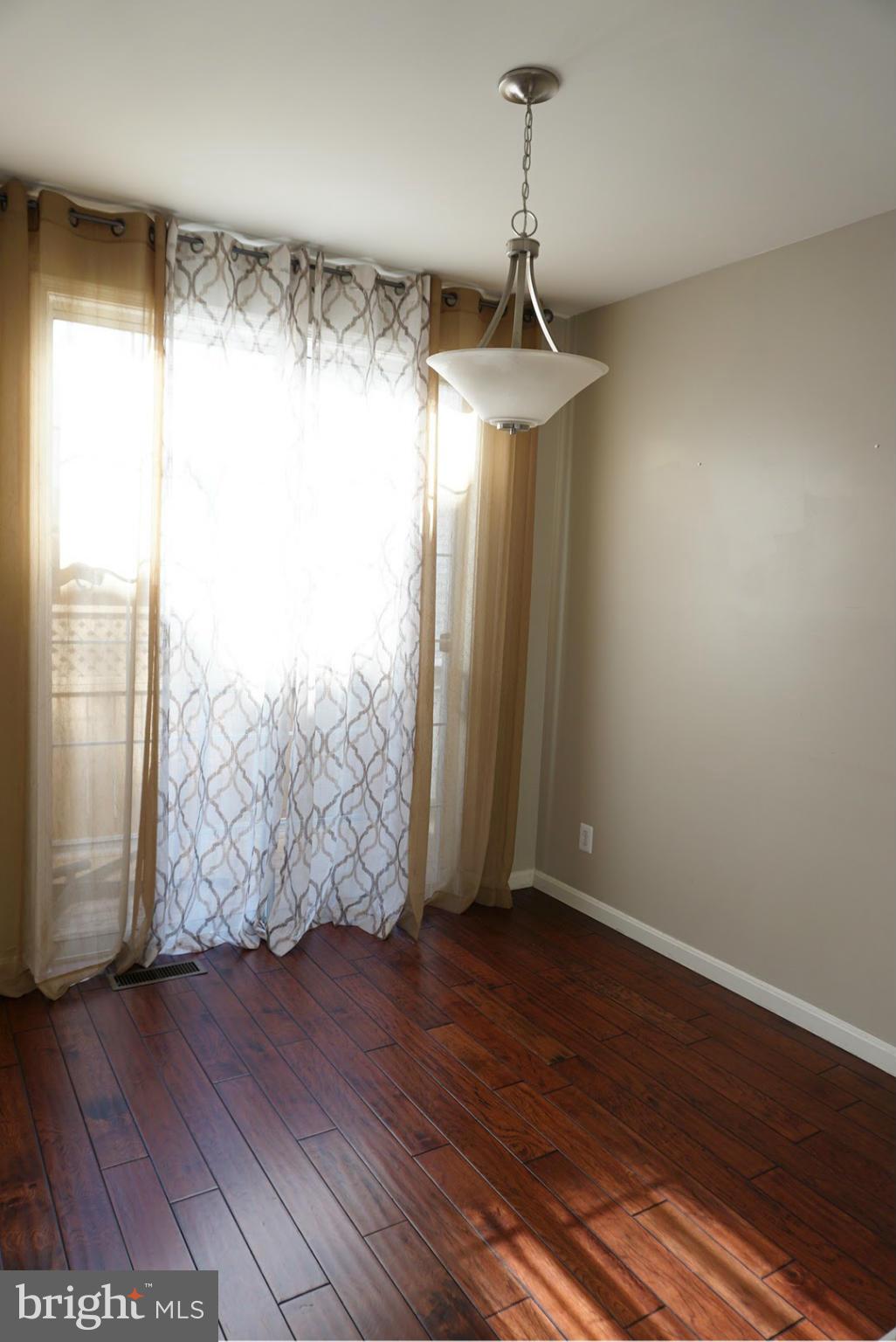 QUANTRELL MEWS - Residential Lease