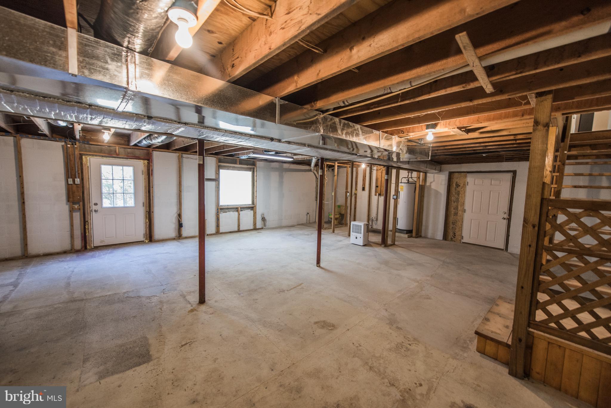 LAKEWOOD ACRES - Residential