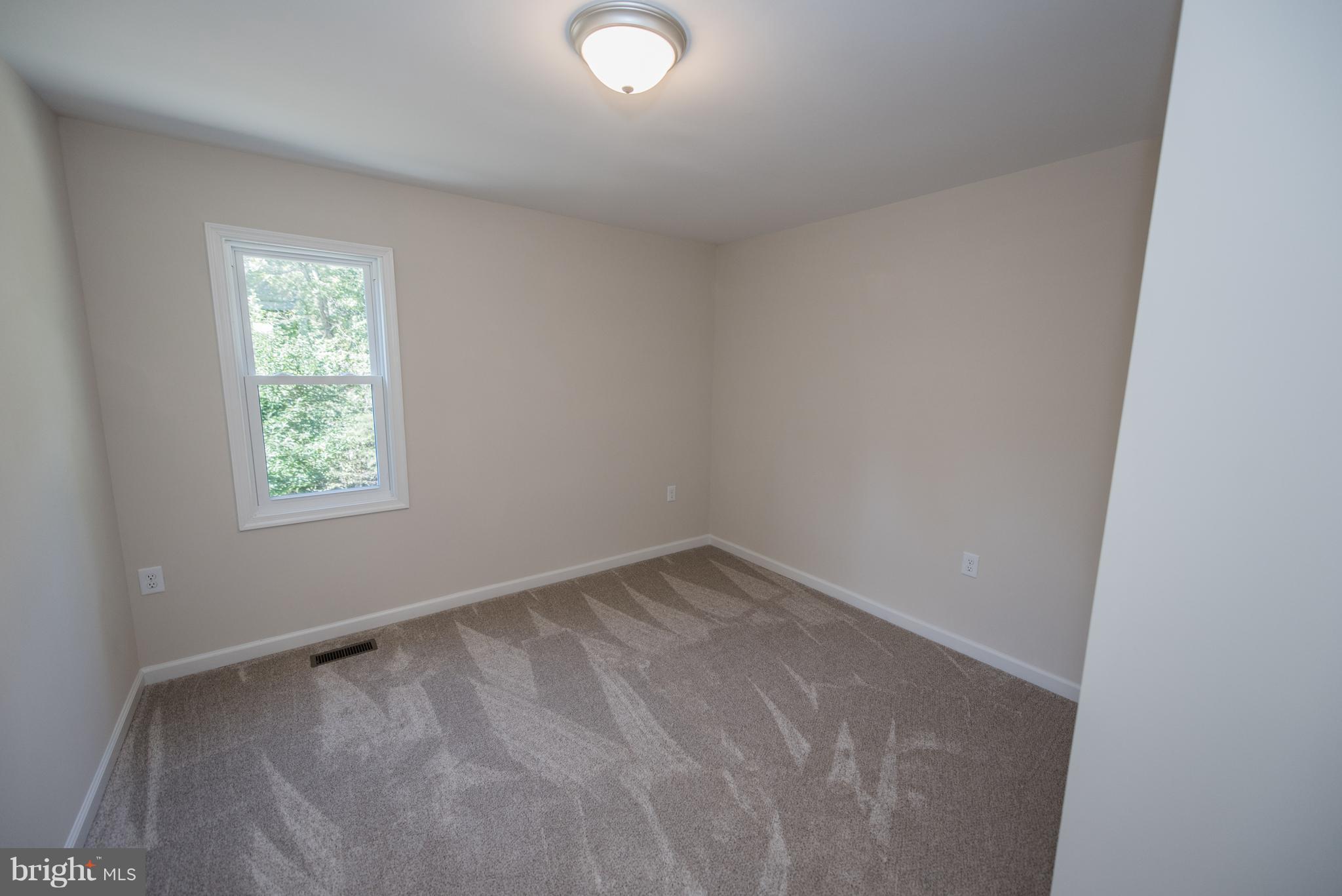 LAKEWOOD ACRES - Residential