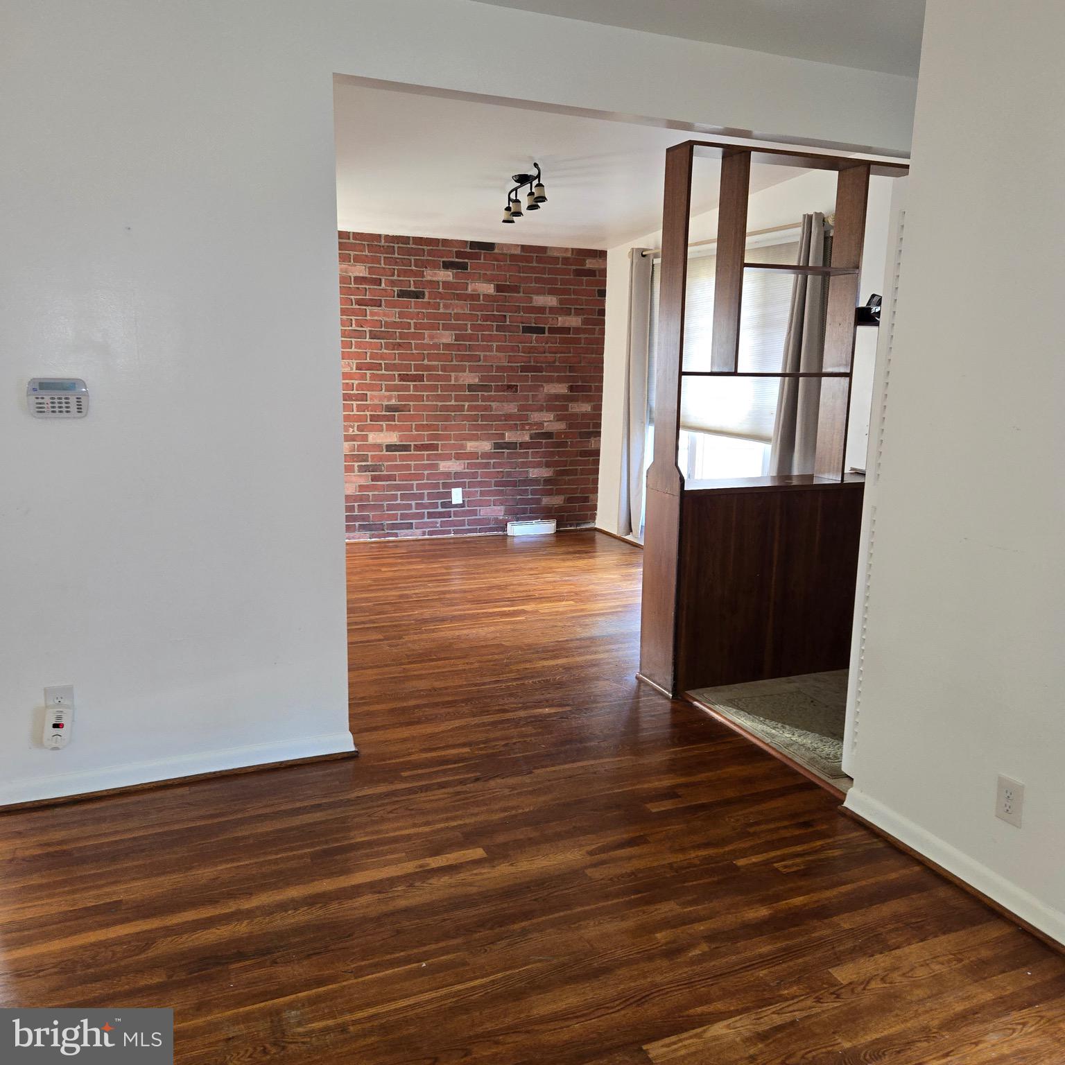 PIKESVILLE - Residential Lease