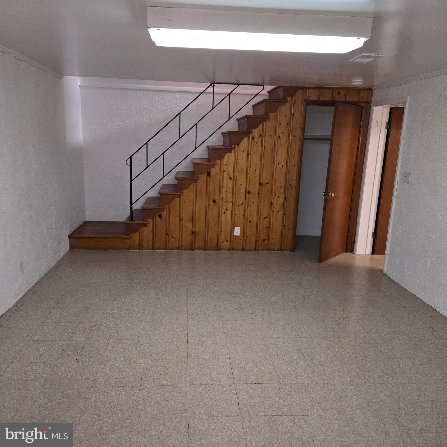 PIKESVILLE - Residential Lease