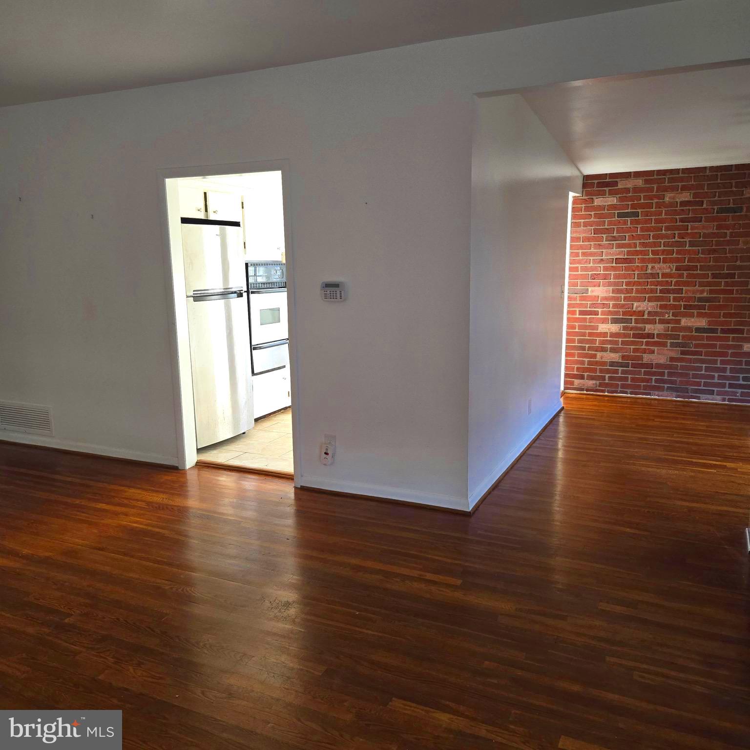 PIKESVILLE - Residential Lease