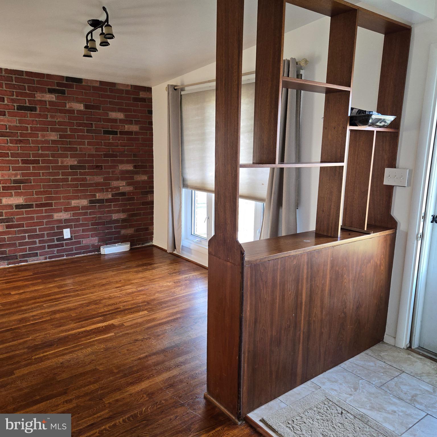 PIKESVILLE - Residential Lease