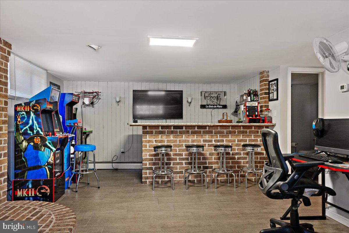 NONE  AVAILABLE - Residential