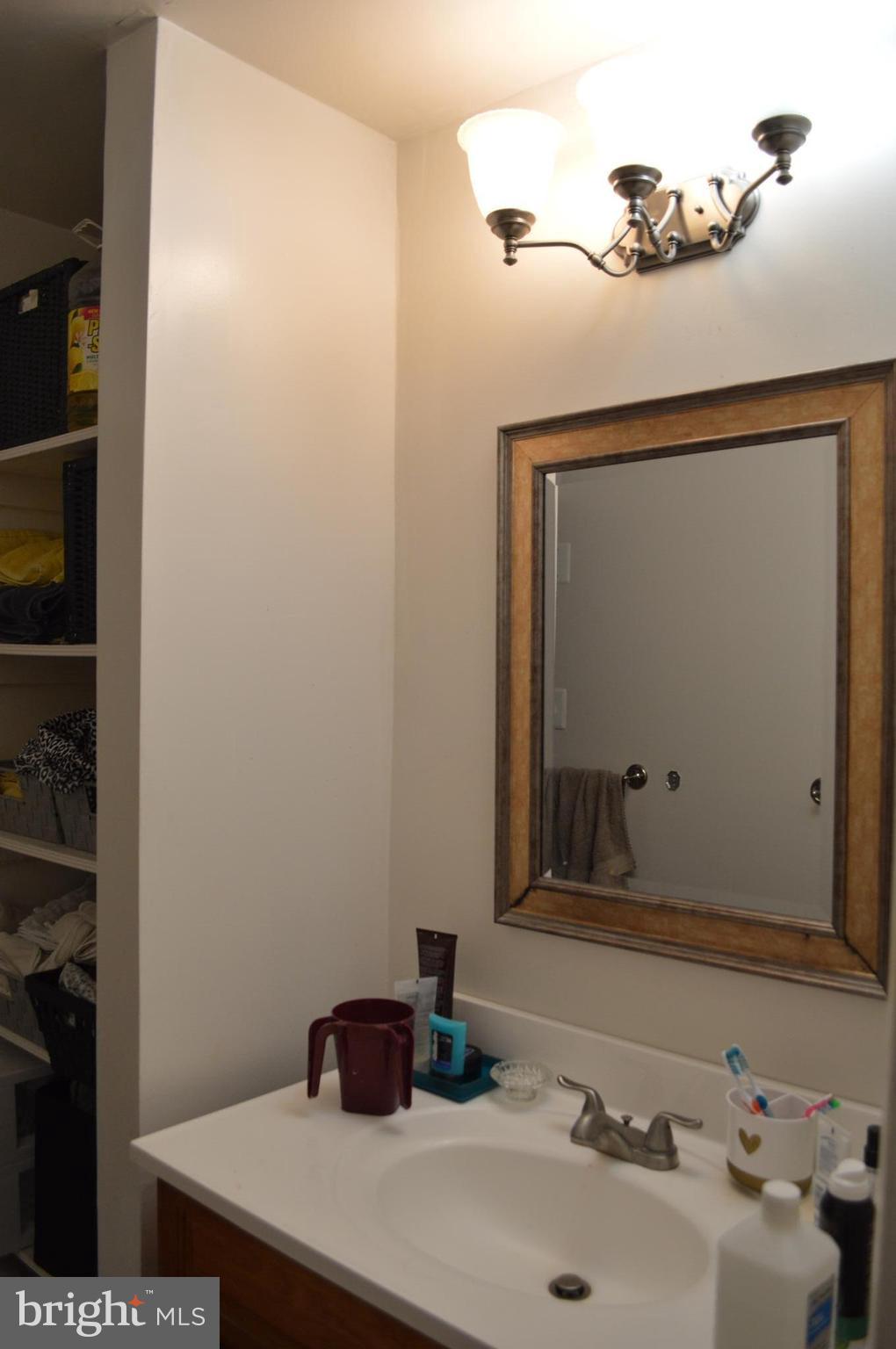 GLEN OAKS - Residential