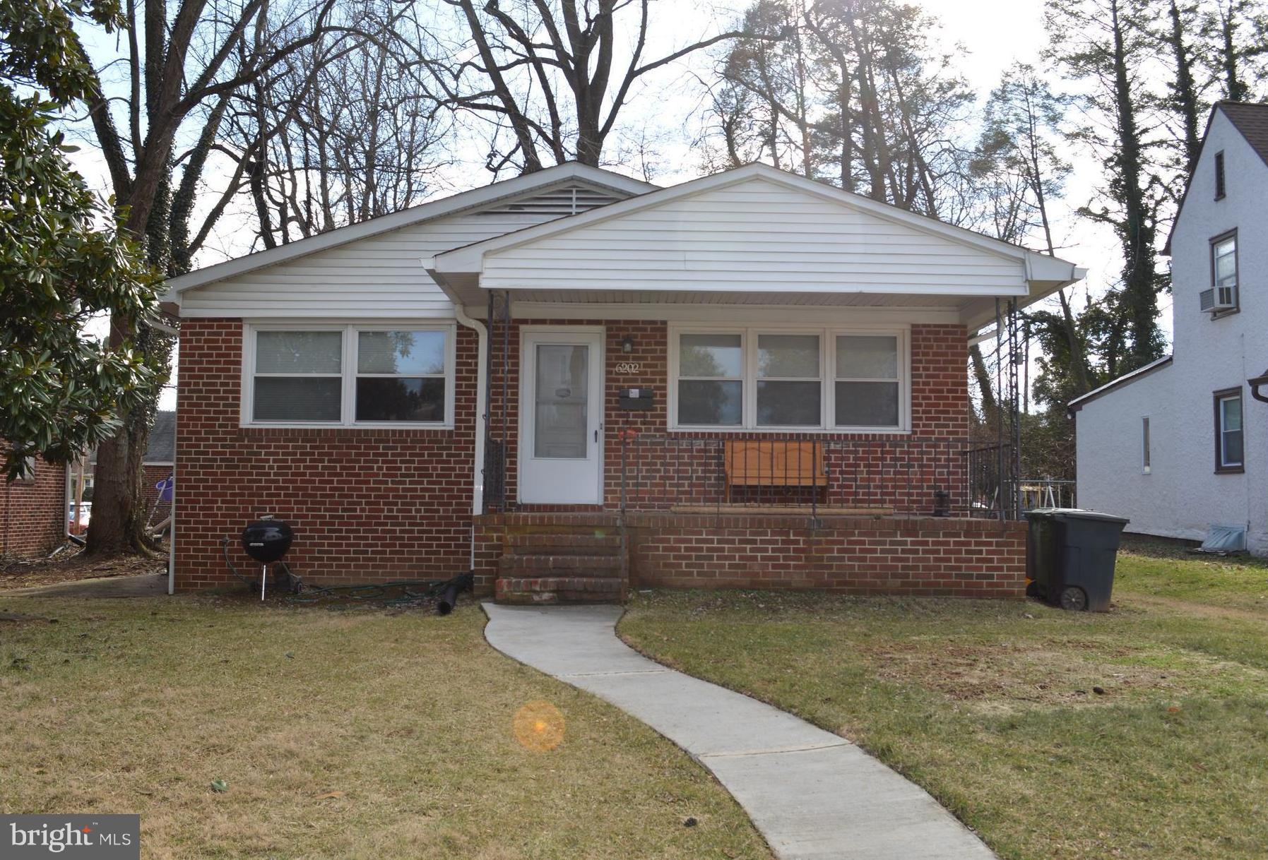 GLEN OAKS - Residential