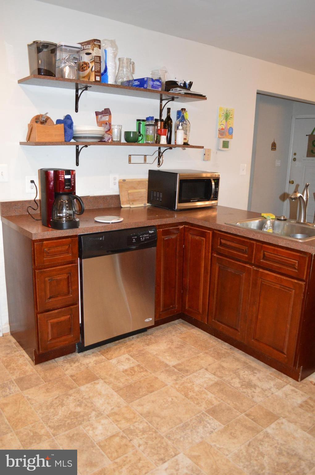 GLEN OAKS - Residential