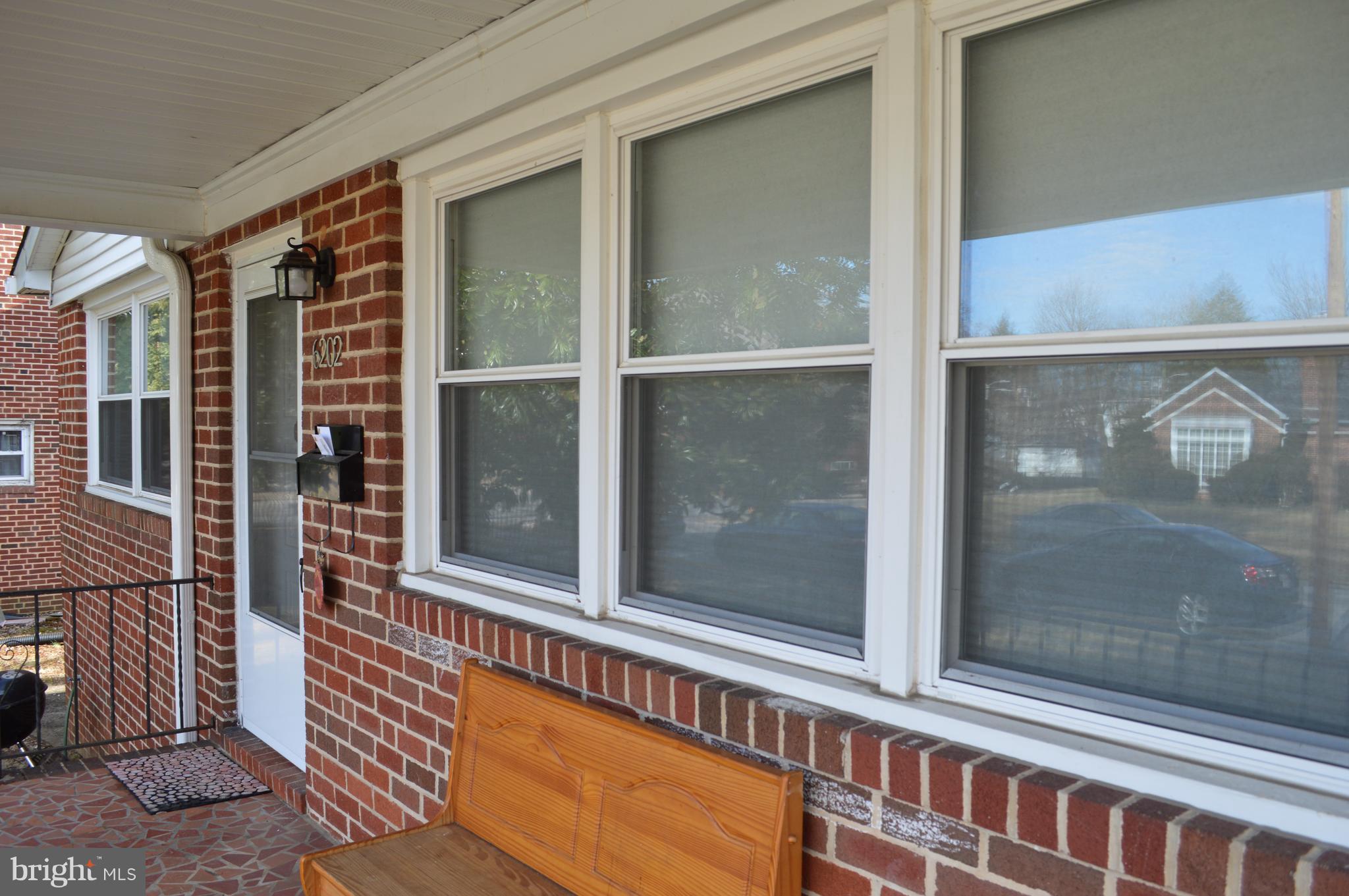 GLEN OAKS - Residential