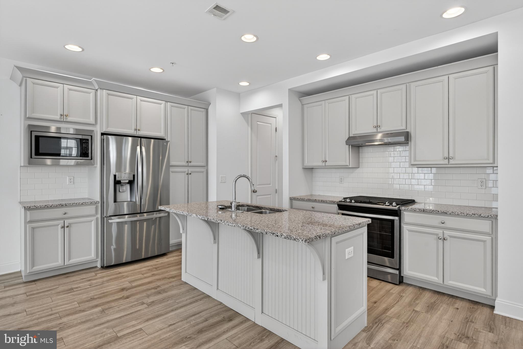 THE POINT - Residential