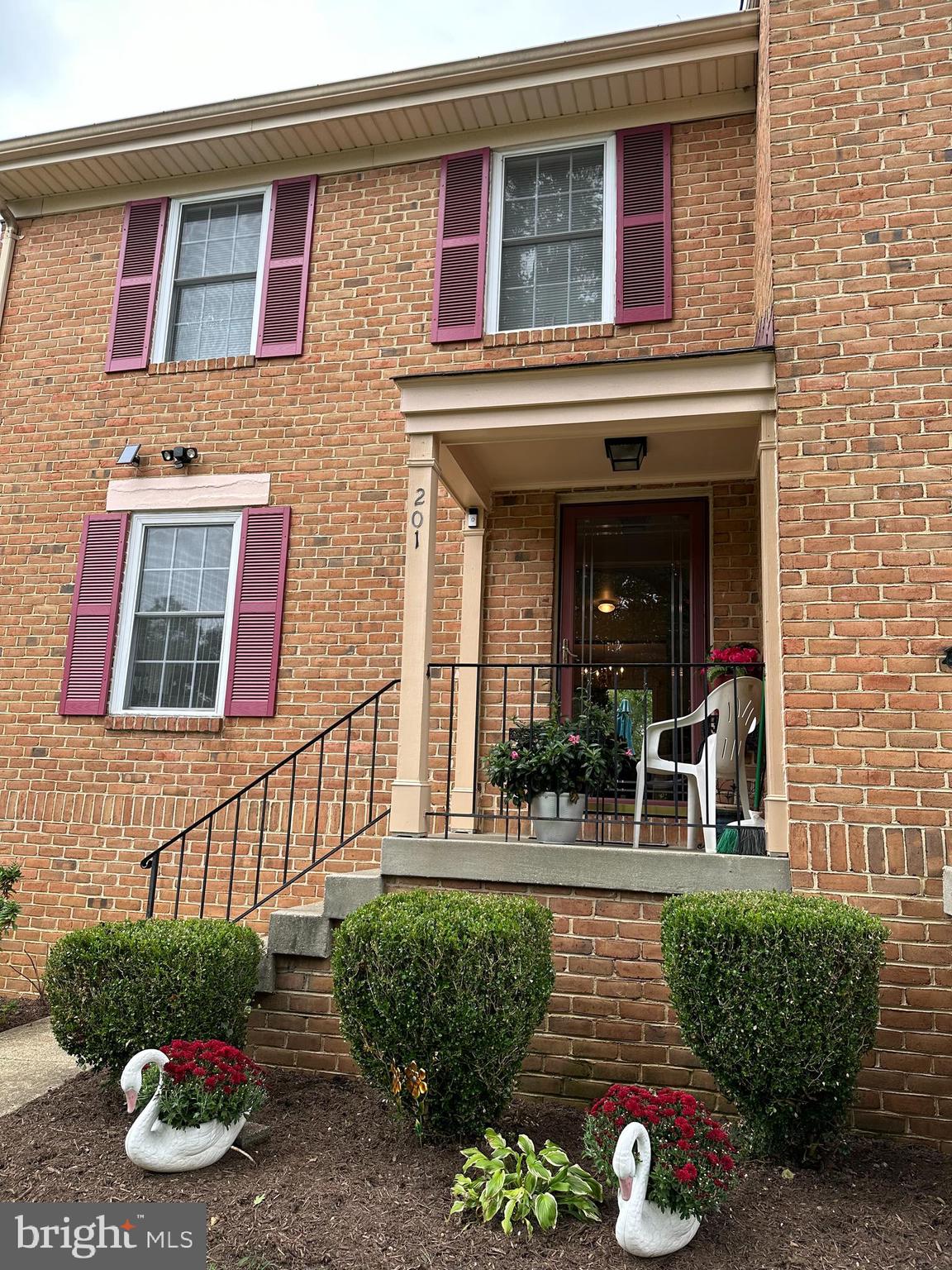 ANNAPOLIS ROADS WEST - Residential