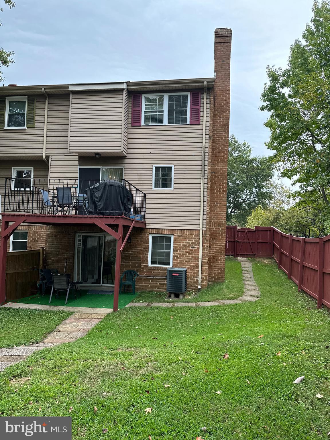 ANNAPOLIS ROADS WEST - Residential