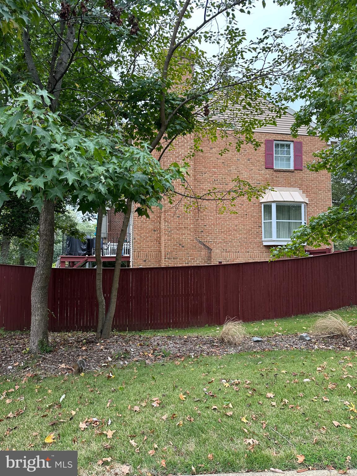 ANNAPOLIS ROADS WEST - Residential