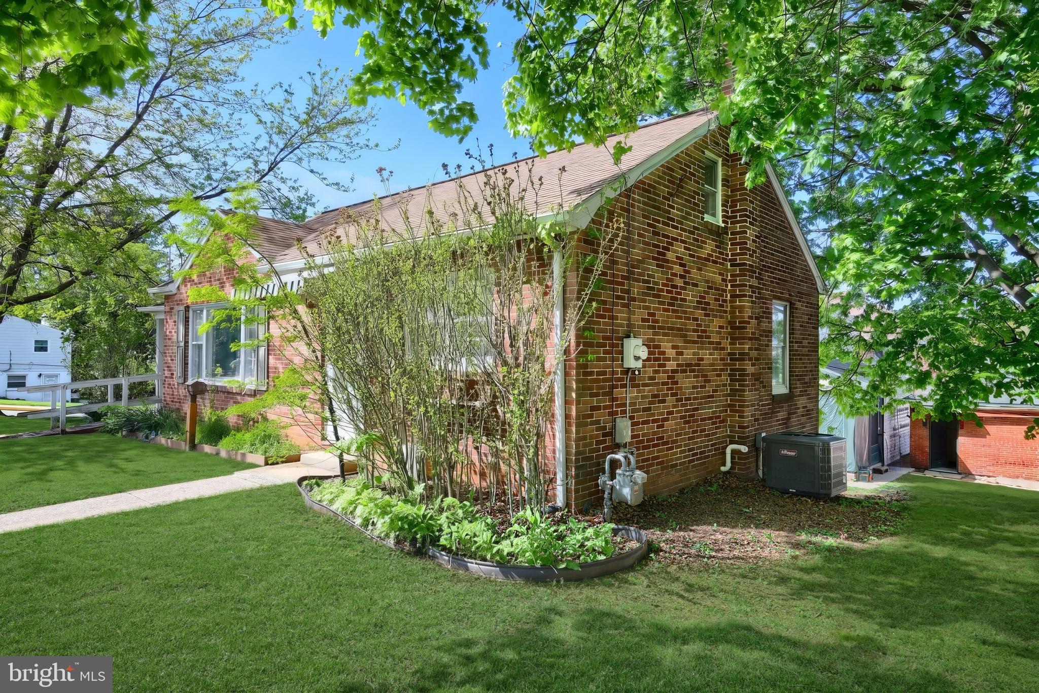 DALLASTOWN BORO - Residential