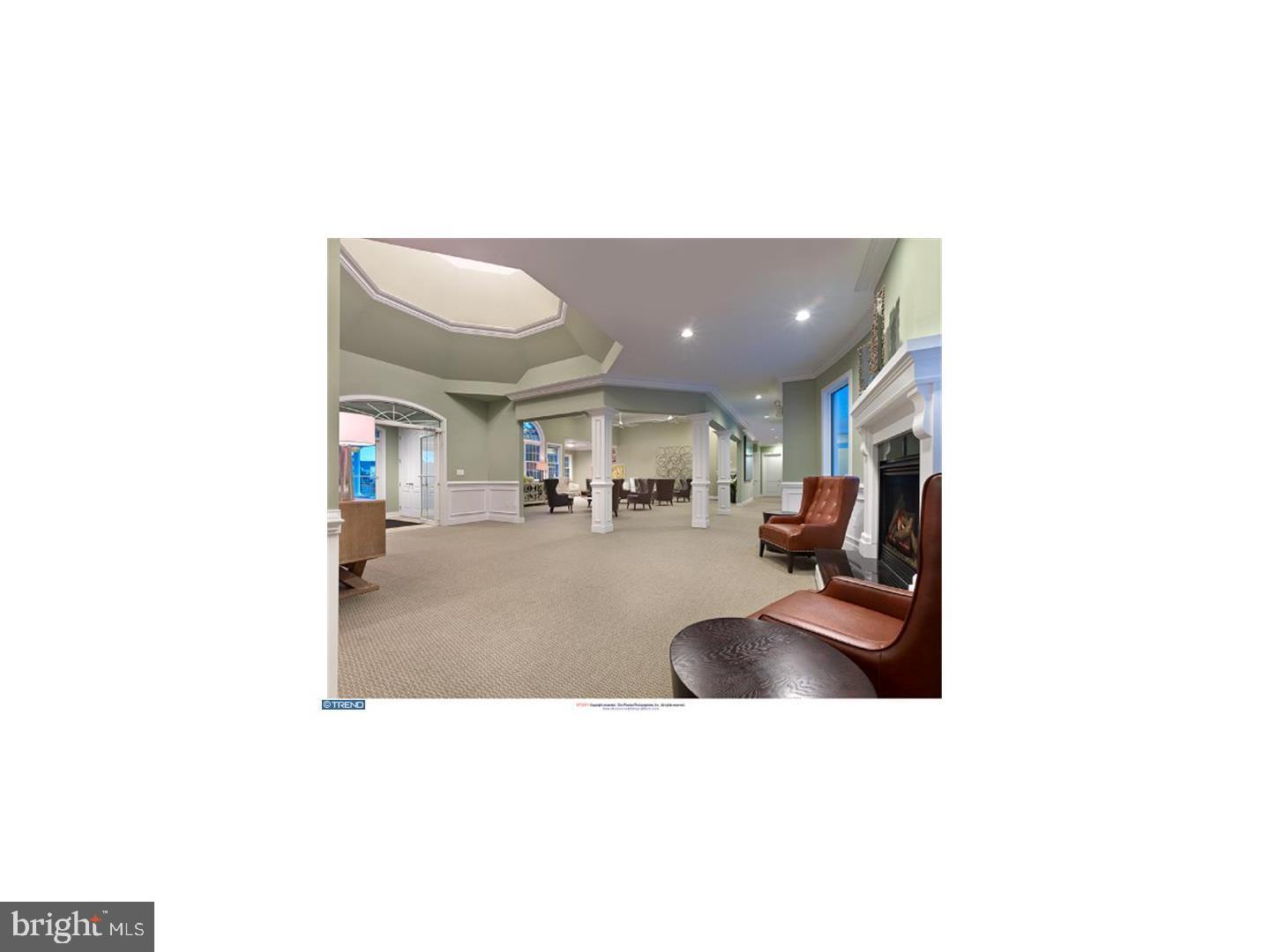 MERIDIAN VALLEY SQ - Residential