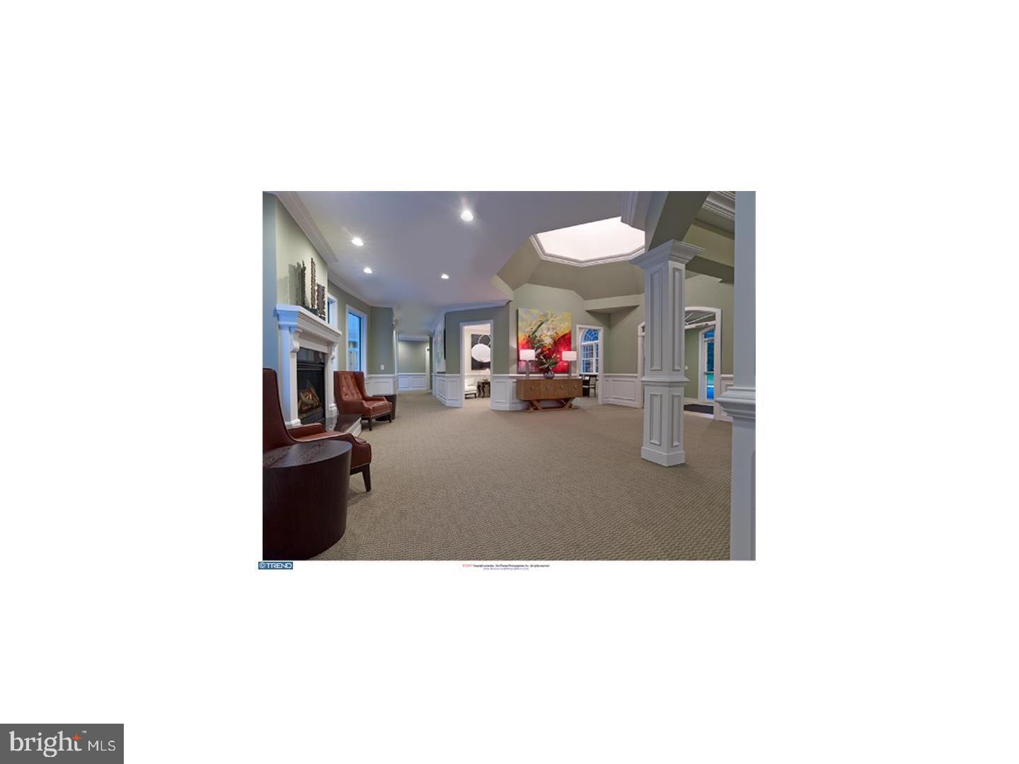 MERIDIAN VALLEY SQ - Residential