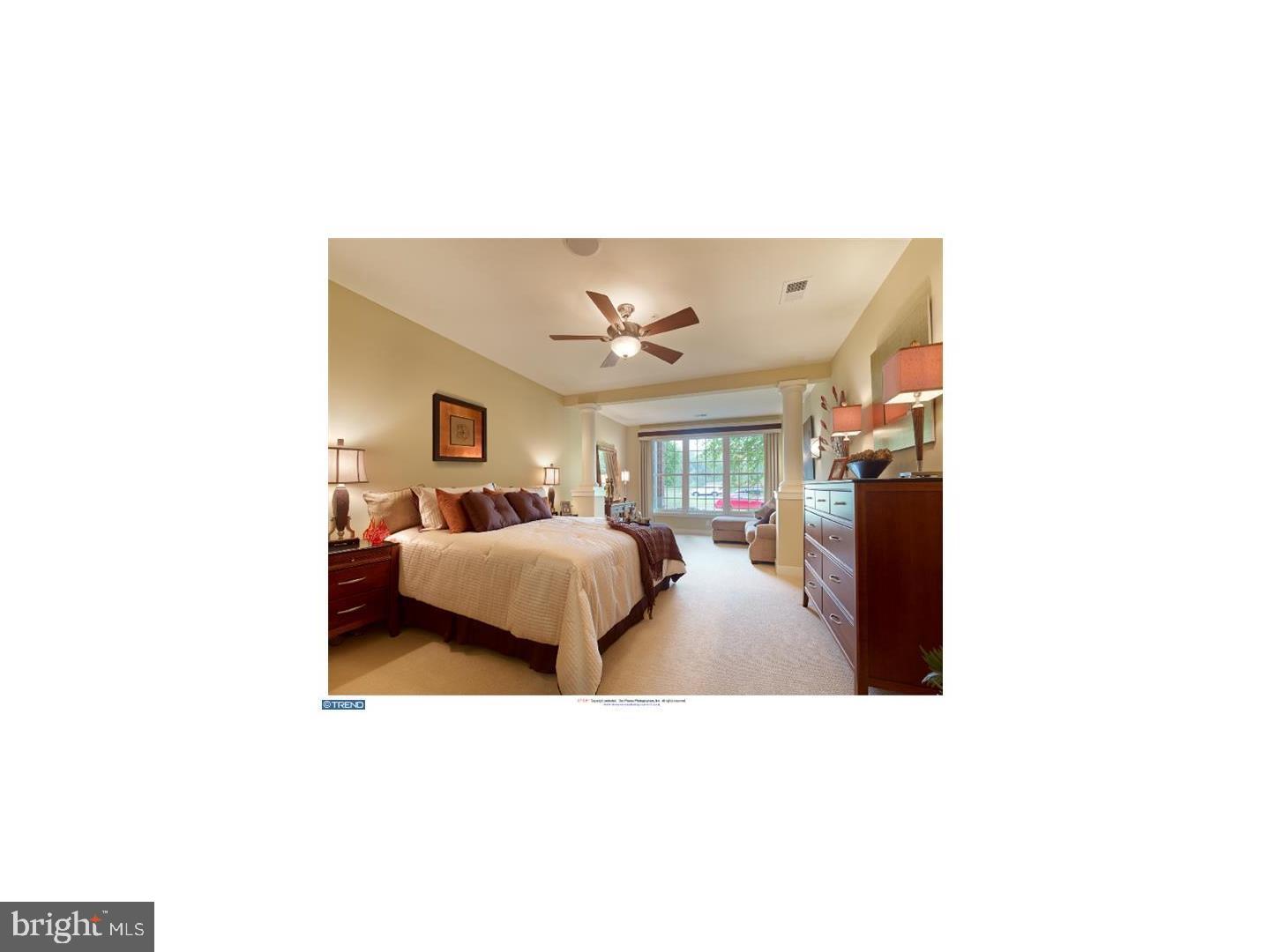 MERIDIAN VALLEY SQ - Residential