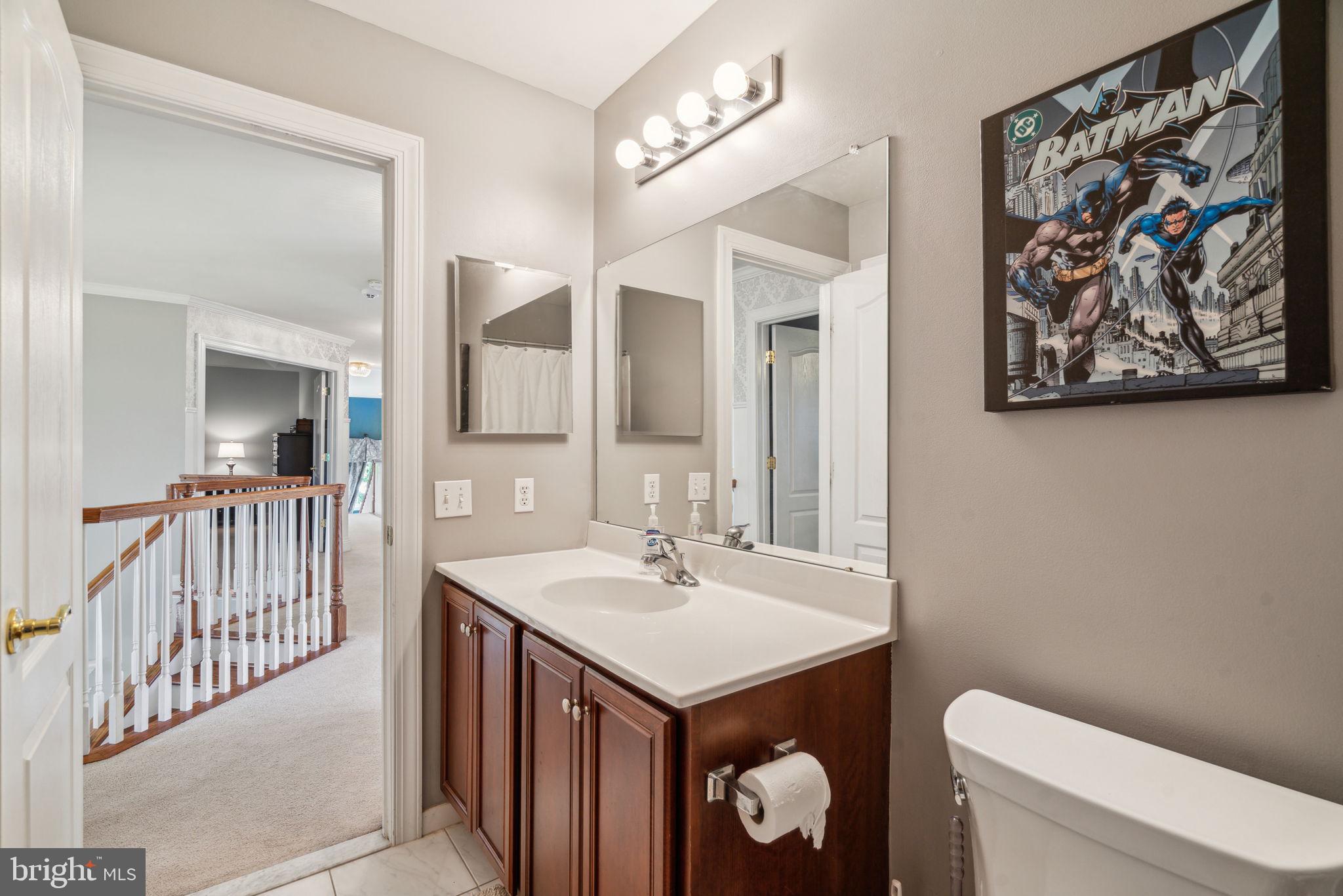 COUNTRY CLUB ESTS - Residential